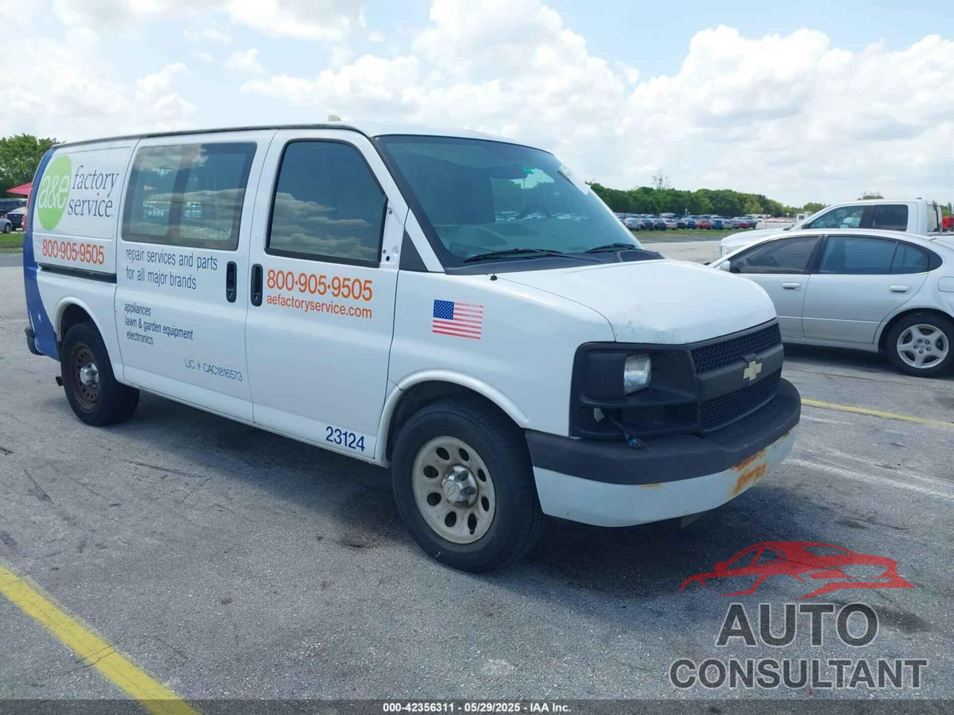 CHEVROLET EXPRESS 1500 2012 - 1GCSGAFX2C1170597