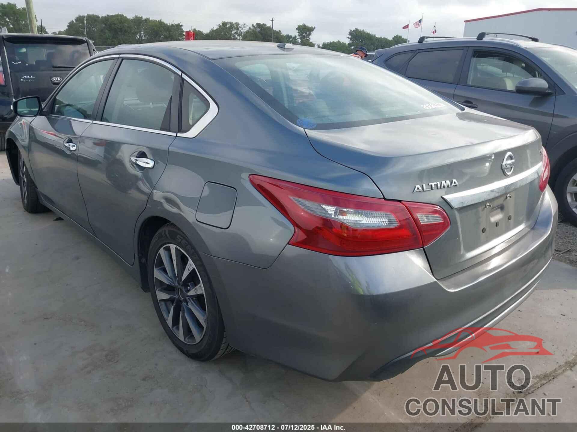 NISSAN ALTIMA 2018 - 1N4AL3AP5JC165962