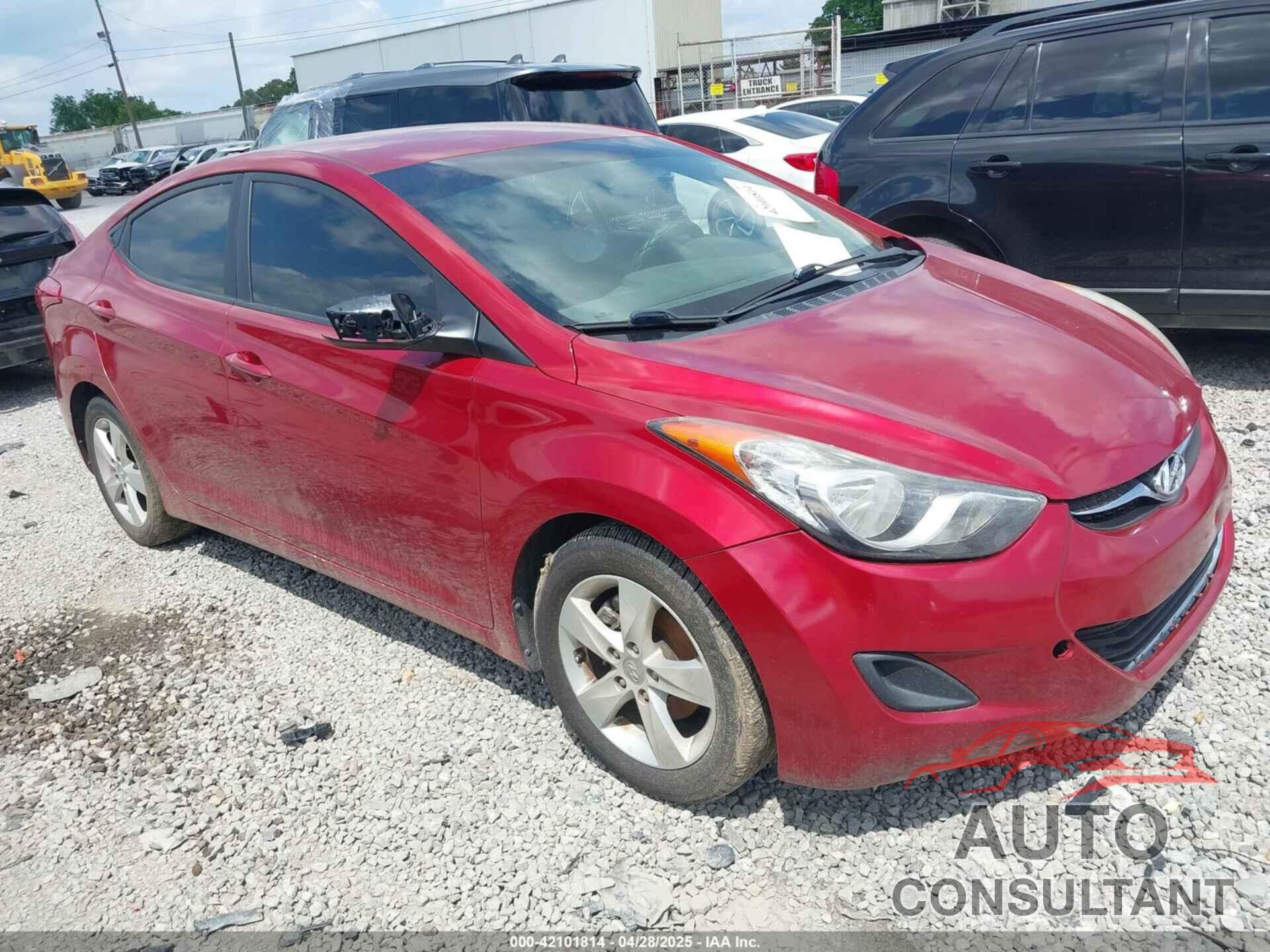 HYUNDAI ELANTRA 2011 - KMHDH4AE6BU124311