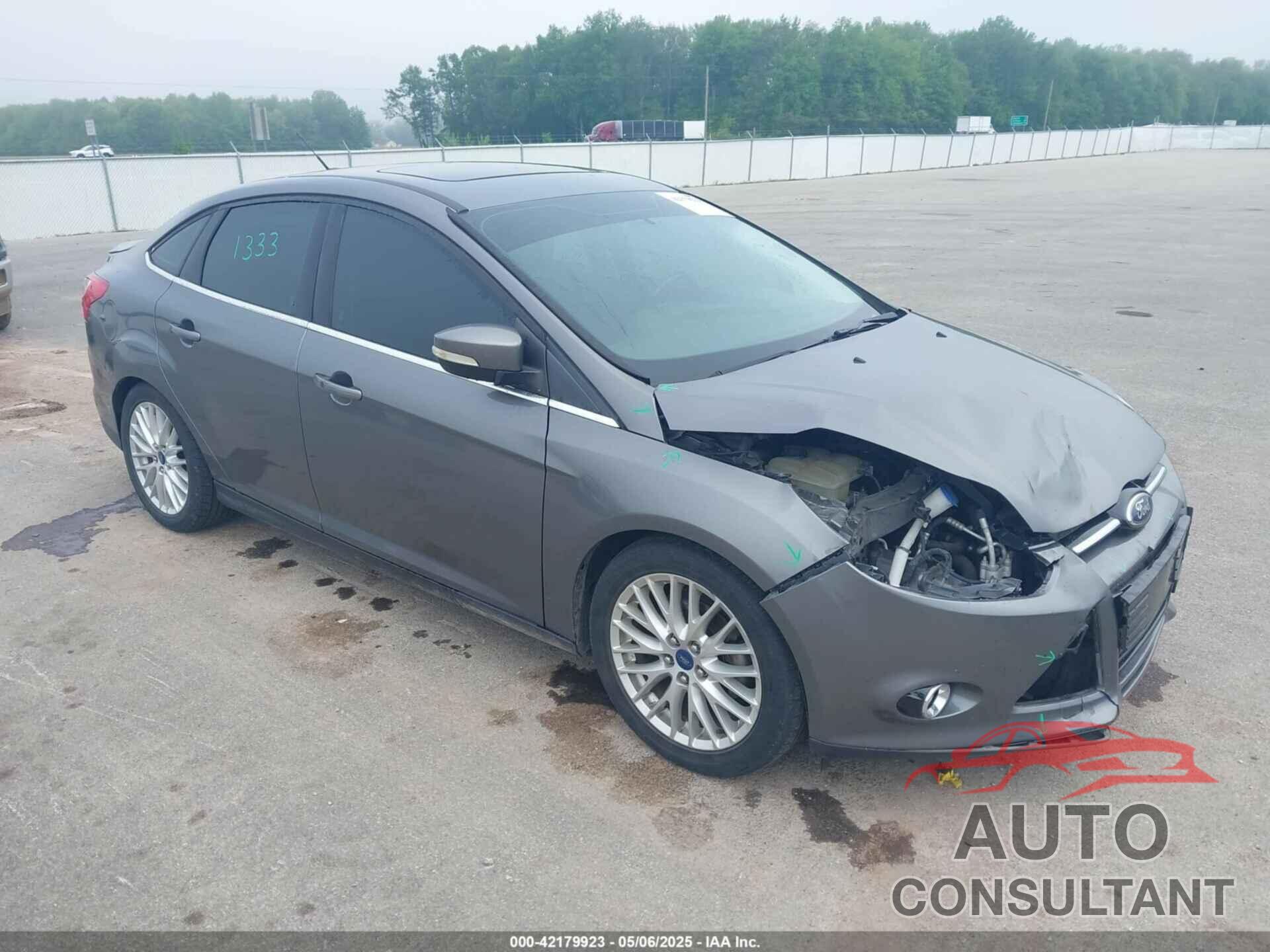 FORD FOCUS 2014 - 1FADP3J26EL228711