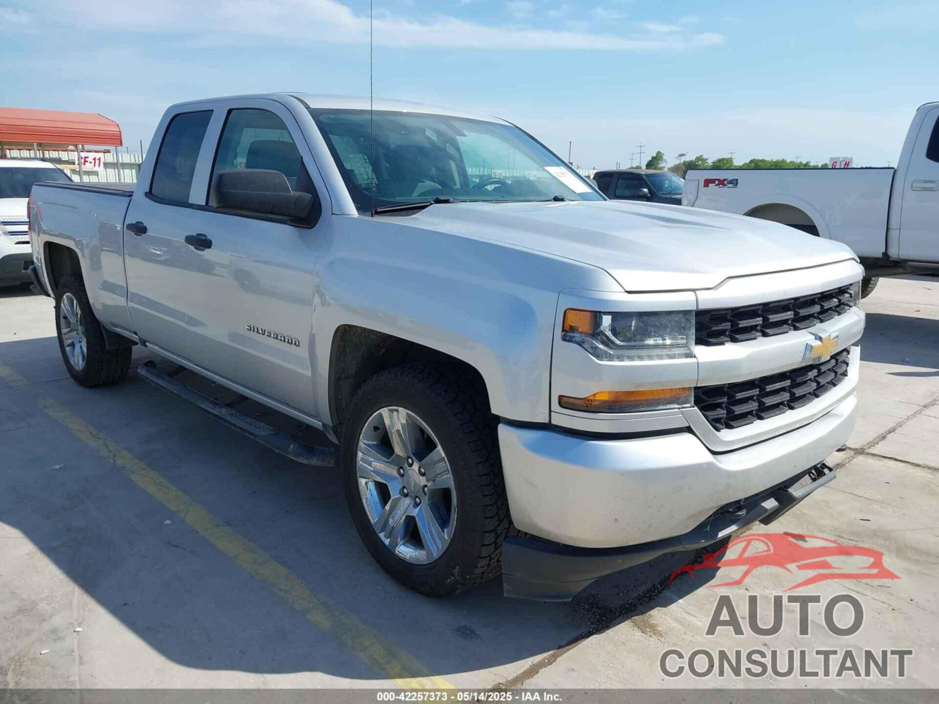 CHEVROLET SILVERADO 1500 2017 - 1GCRCPEH6HZ367918