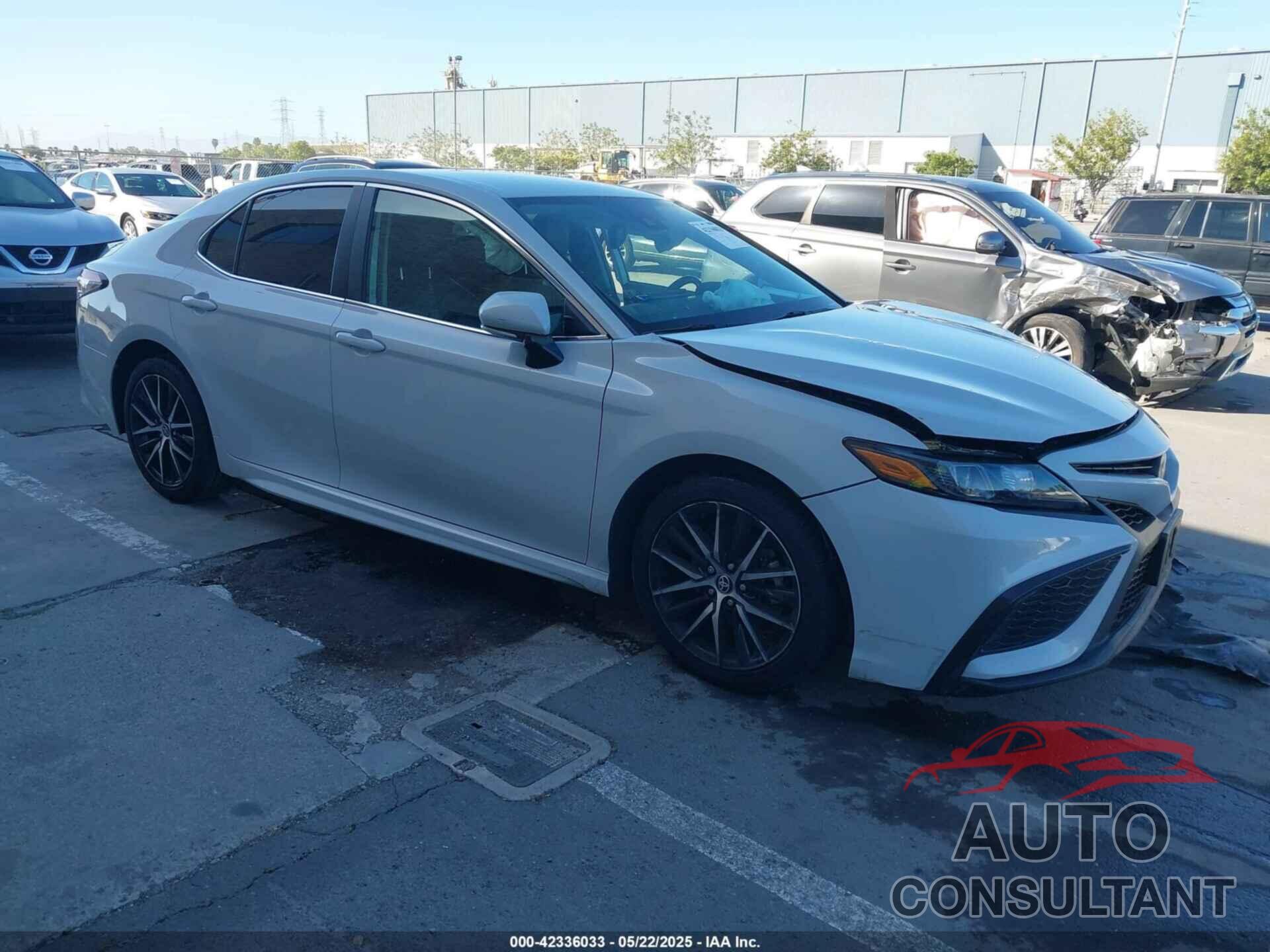 TOYOTA CAMRY 2023 - 4T1T11AKXPU188282