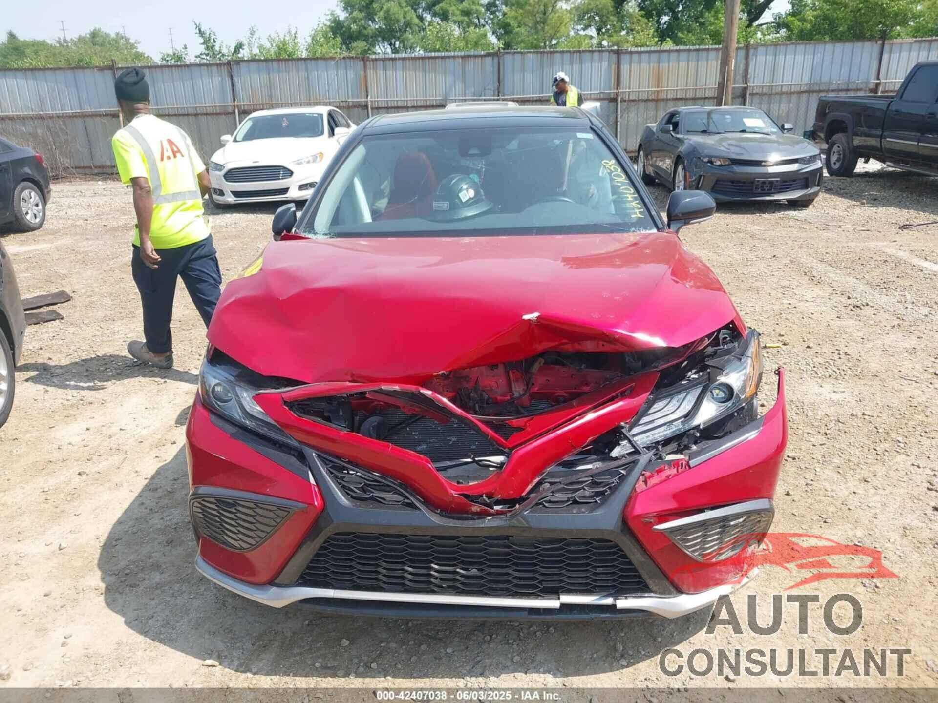 TOYOTA CAMRY 2021 - 4T1K61BK9MU031558