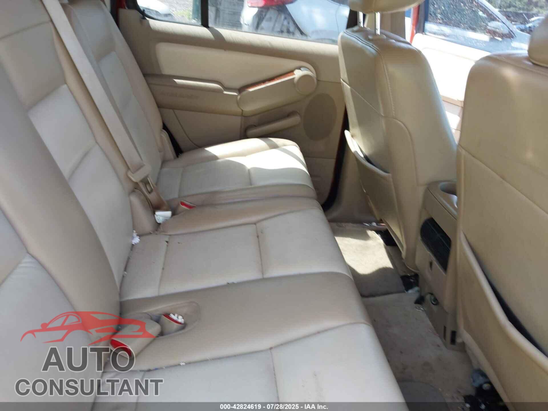 FORD EXPLORER 2010 - 1FMEU7E81AUA00760