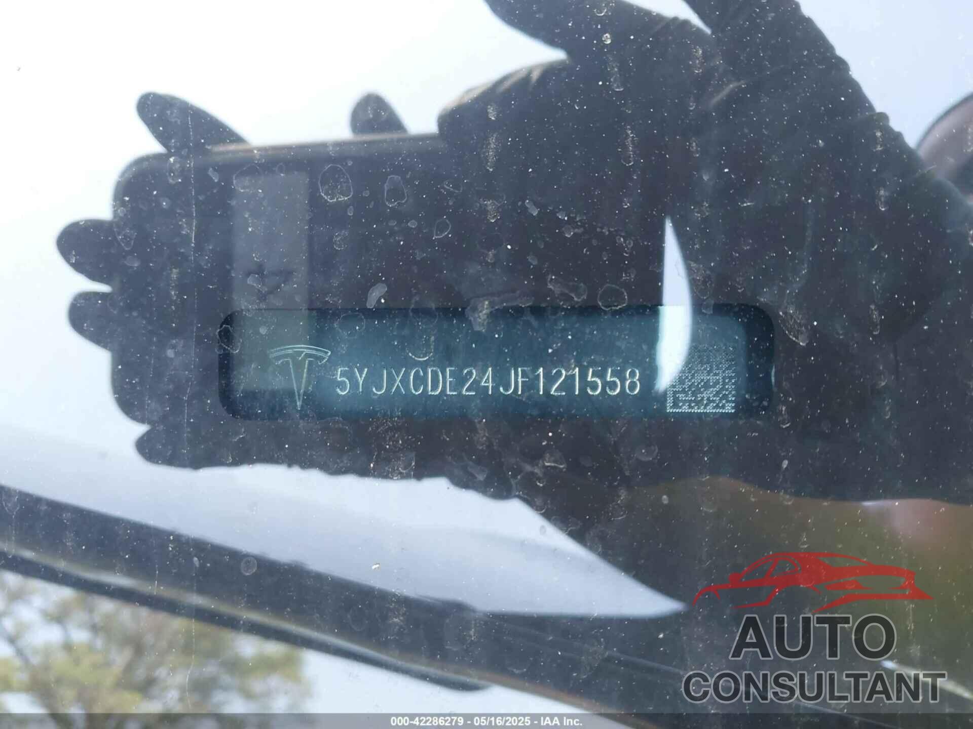 TESLA MODEL X 2018 - 5YJXCDE24JF121558