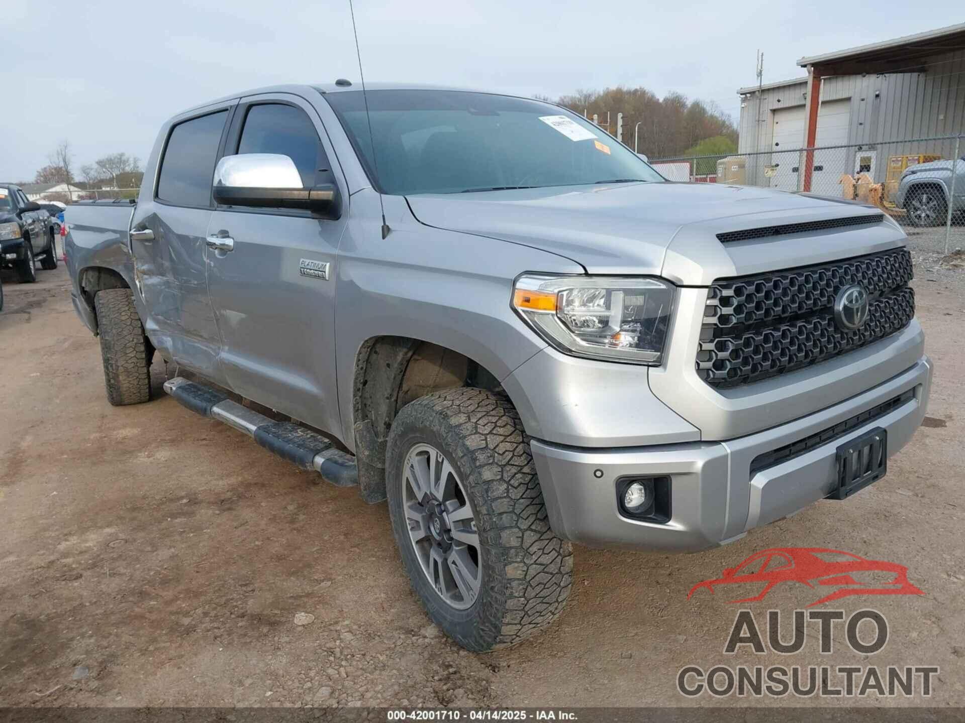 TOYOTA TUNDRA 2019 - 5TFAY5F11KX848702