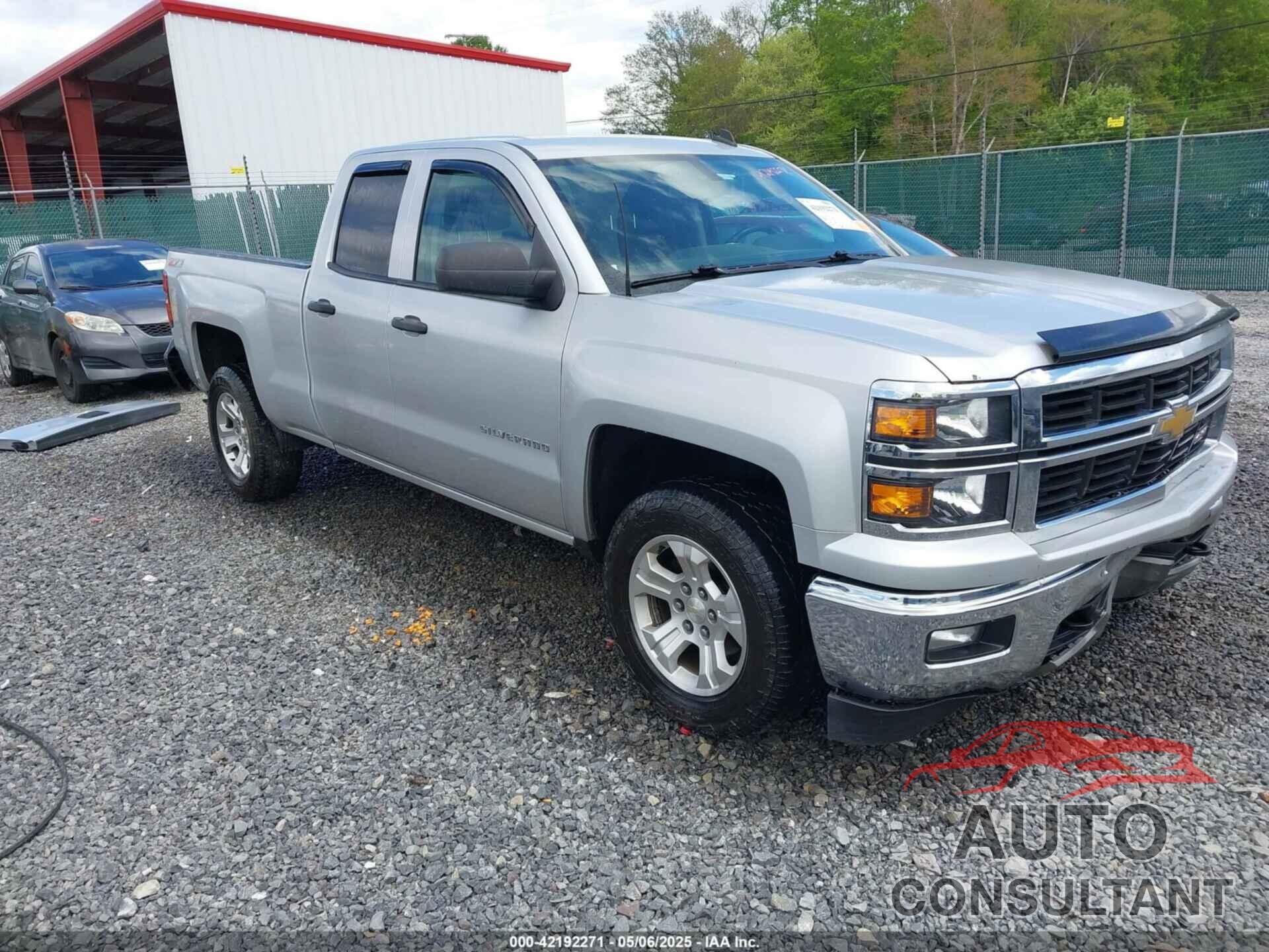 CHEVROLET SILVERADO 1500 2014 - 1GCVKREC4EZ311067