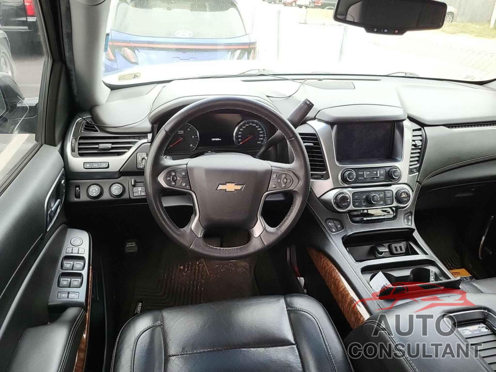 CHEVROLET TAHOE 2018 - 1GNSKCKJ4JR352786