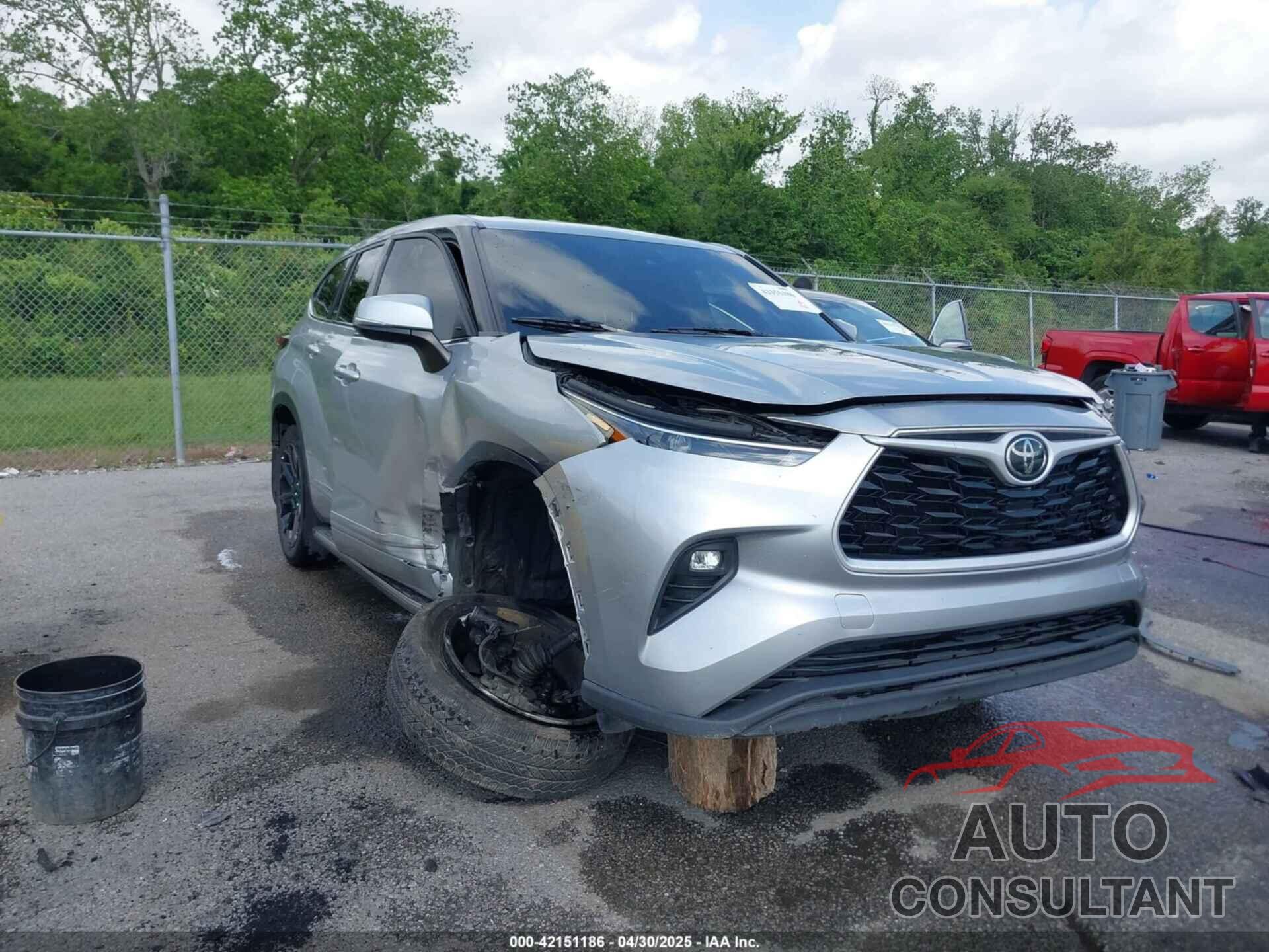 TOYOTA HIGHLANDER 2022 - 5TDZZRAH1NS138852