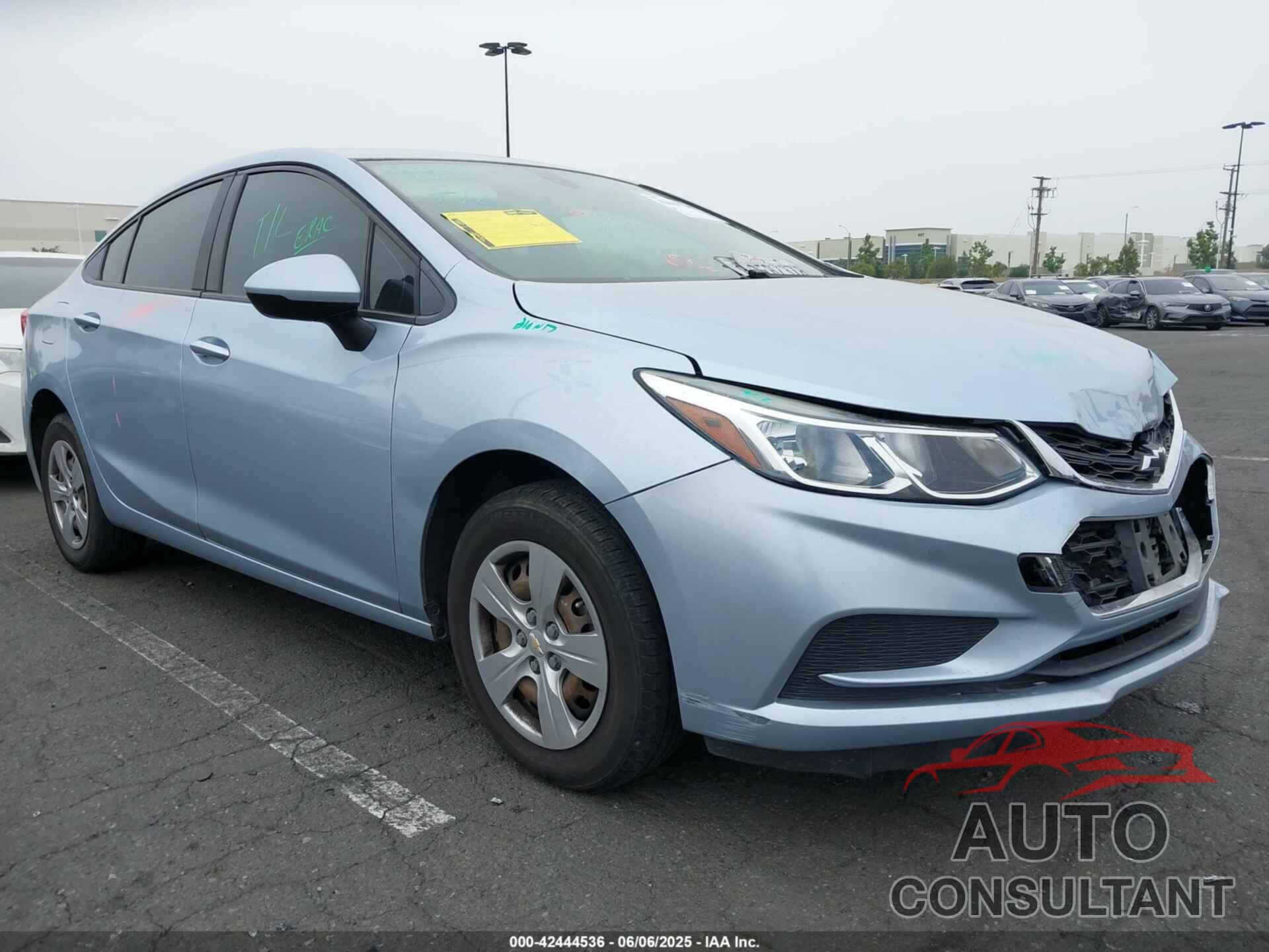 CHEVROLET CRUZE 2018 - 1G1BC5SM7J7189745