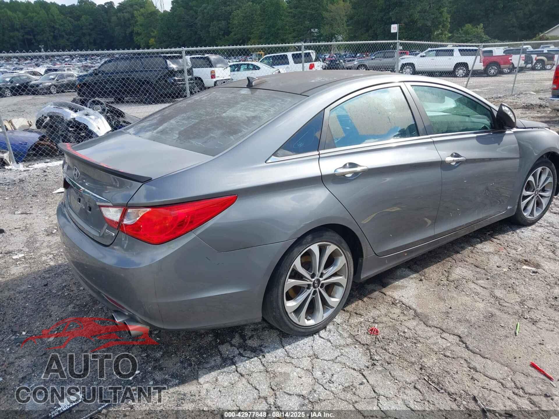 HYUNDAI SONATA 2013 - 5NPEC4AB8DH637067