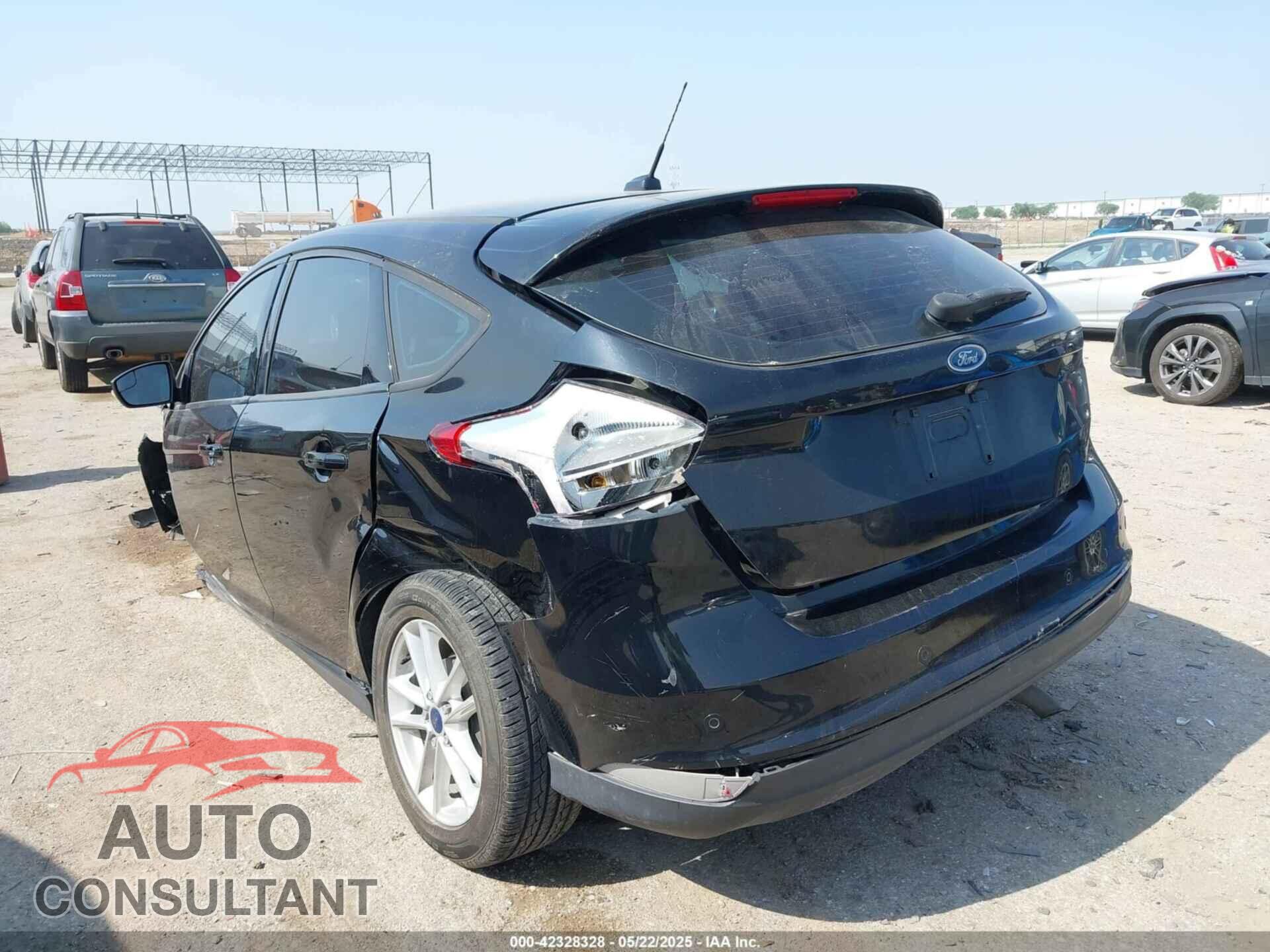 FORD FOCUS 2016 - 1FADP3K26GL343942