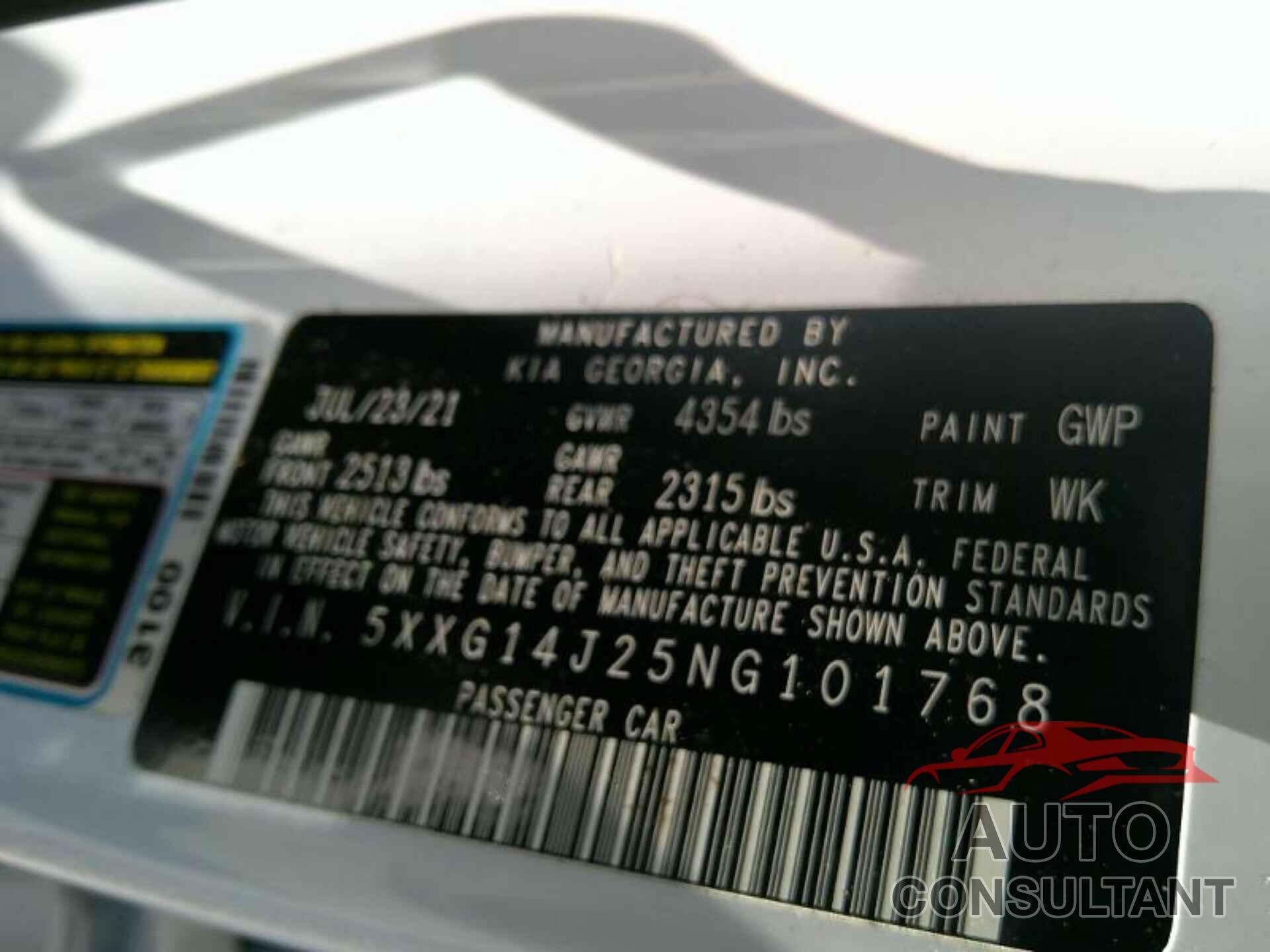 KIA K5 2022 - 5XXG14J25NG101768