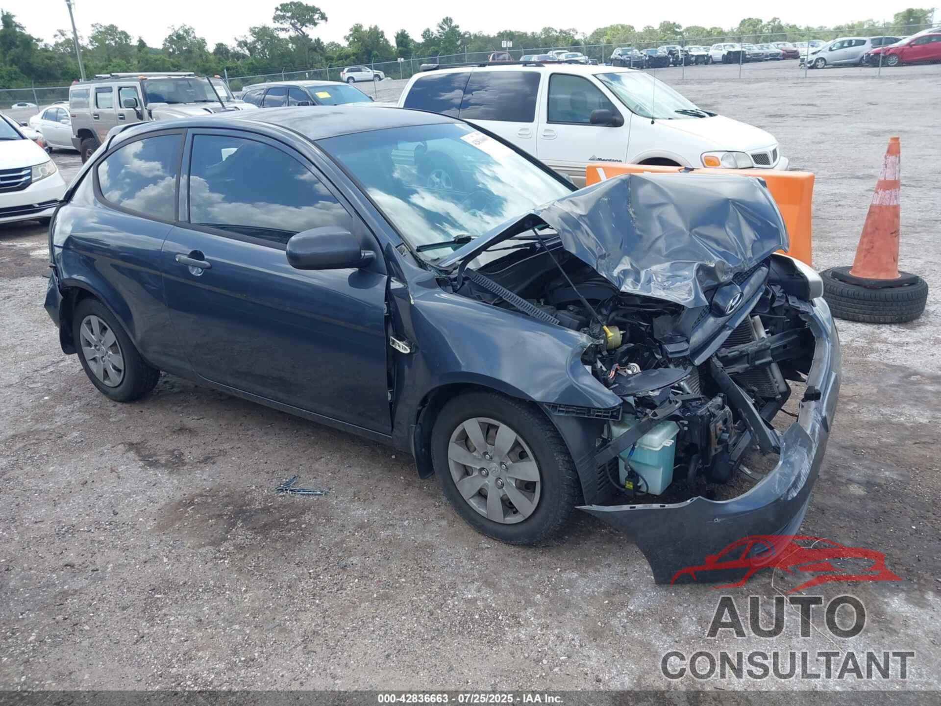 HYUNDAI ACCENT 2010 - KMHCM3AC0AU169372