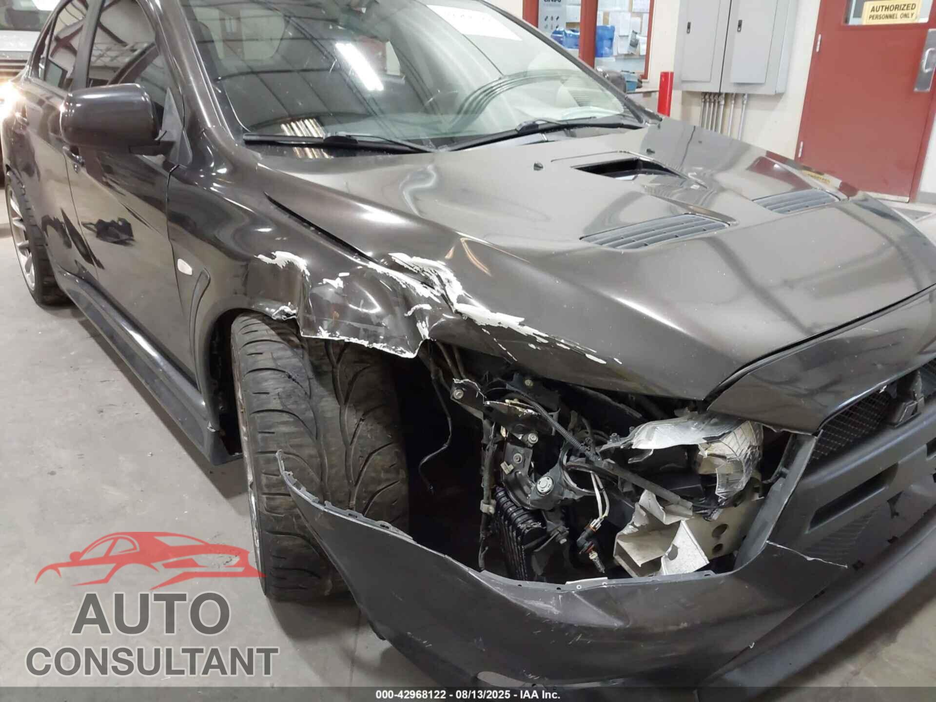 MITSUBISHI LANCER EVOLUTION 2013 - JA32W8FV8DU009230