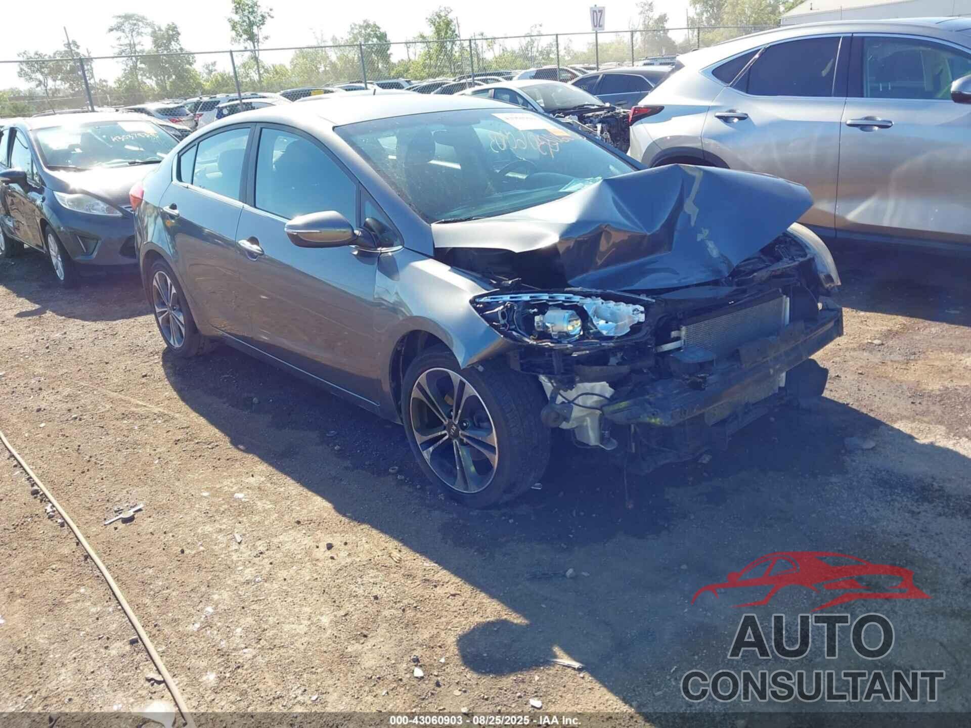 KIA FORTE 2016 - KNAFX4A88G5455237