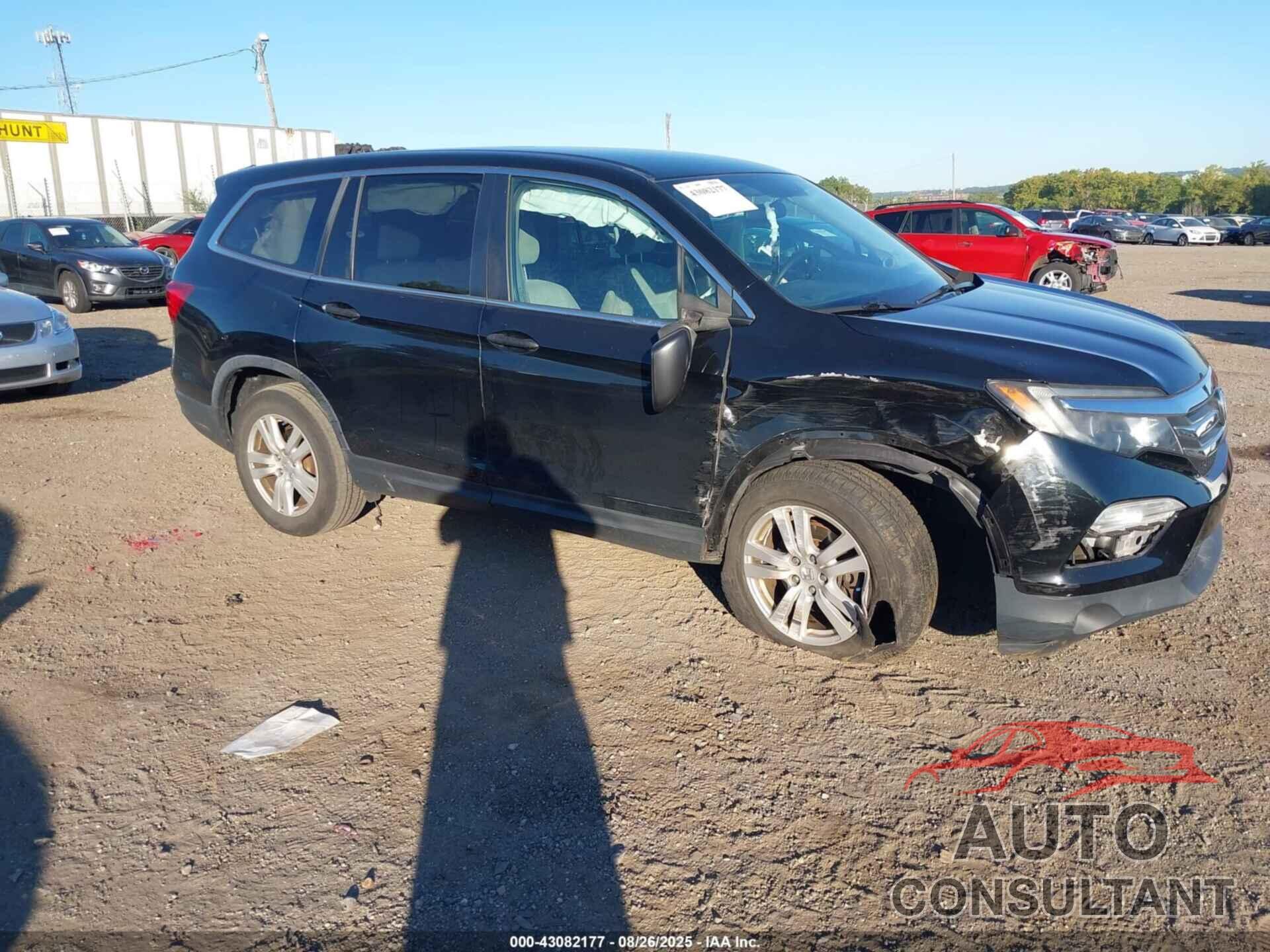 HONDA PILOT 2017 - 5FNYF6H13HB030575