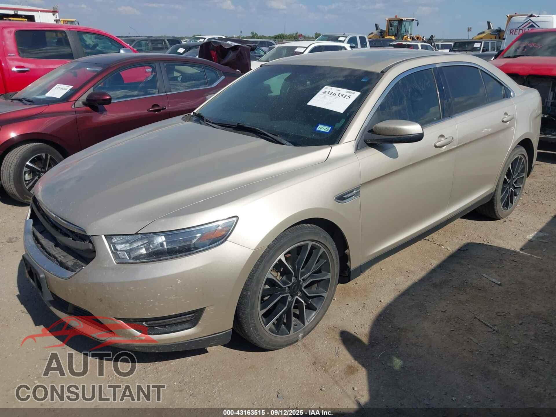 FORD TAURUS 2017 - 1FAHP2E80HG122553