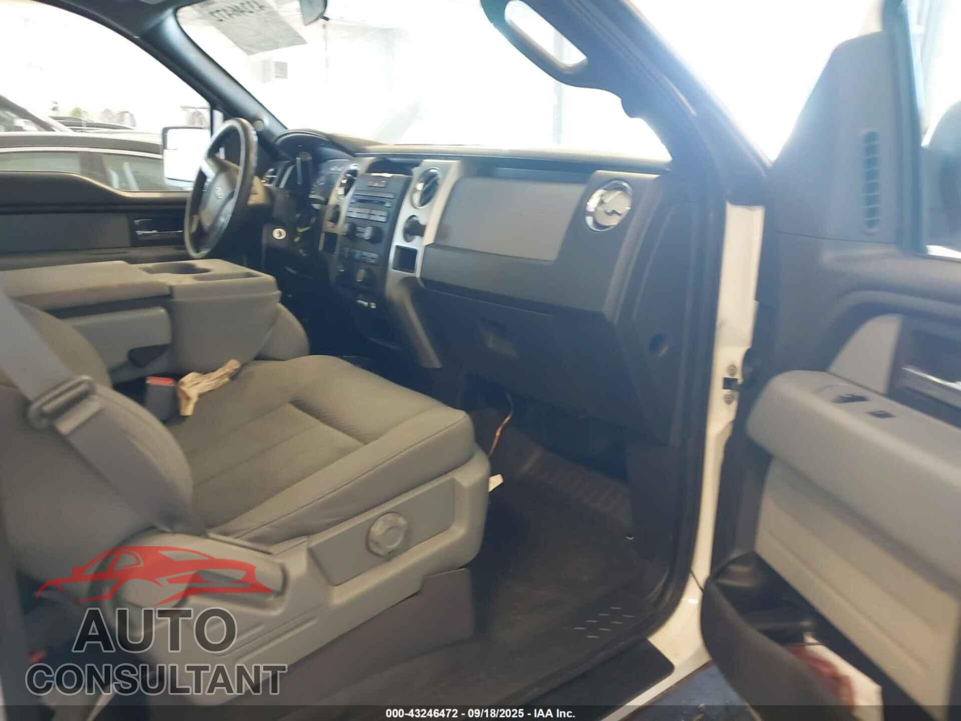 FORD F-150 2014 - 1FTMF1CF6EKF40454