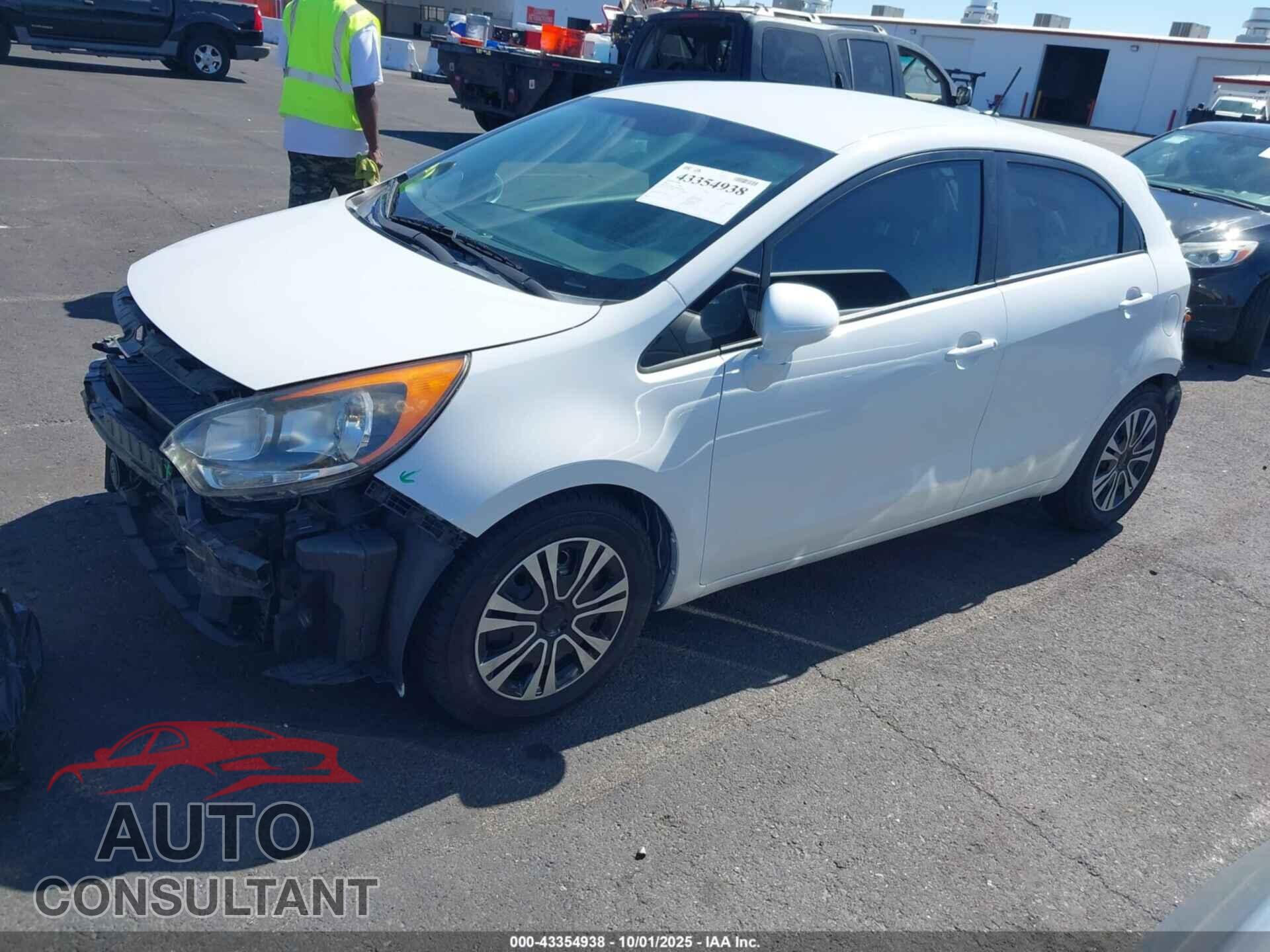 KIA RIO 2013 - KNADM5A36D6300444