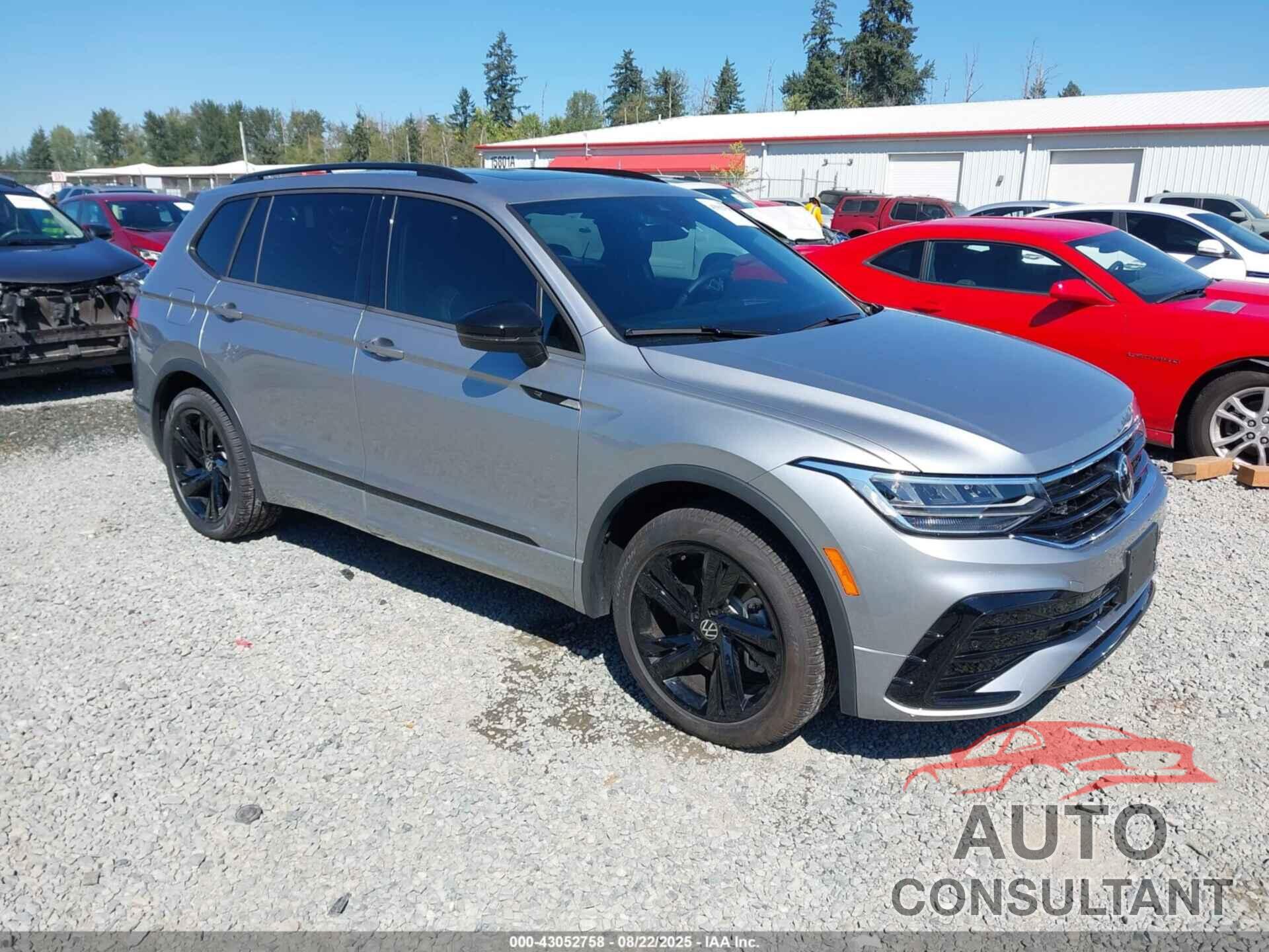 VOLKSWAGEN TIGUAN 2024 - 3VV8B7AX8RM228521