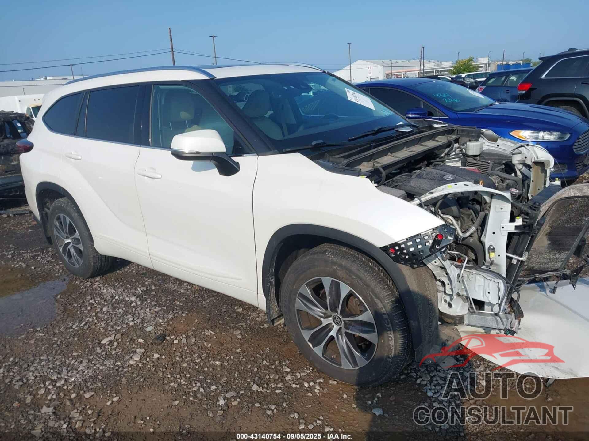TOYOTA HIGHLANDER 2021 - 5TDGZRBH6MS058452