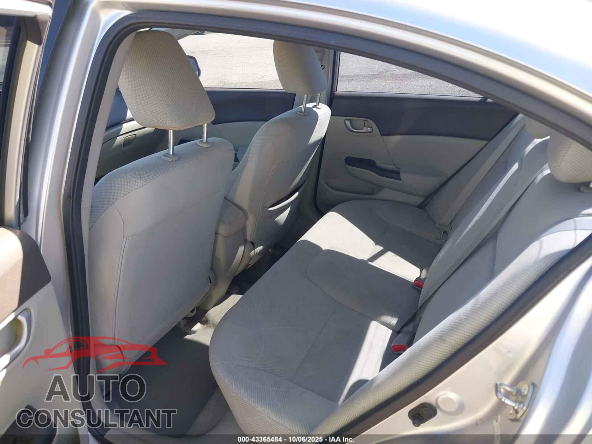 HONDA CIVIC 2012 - 19XFB2F59CE336521