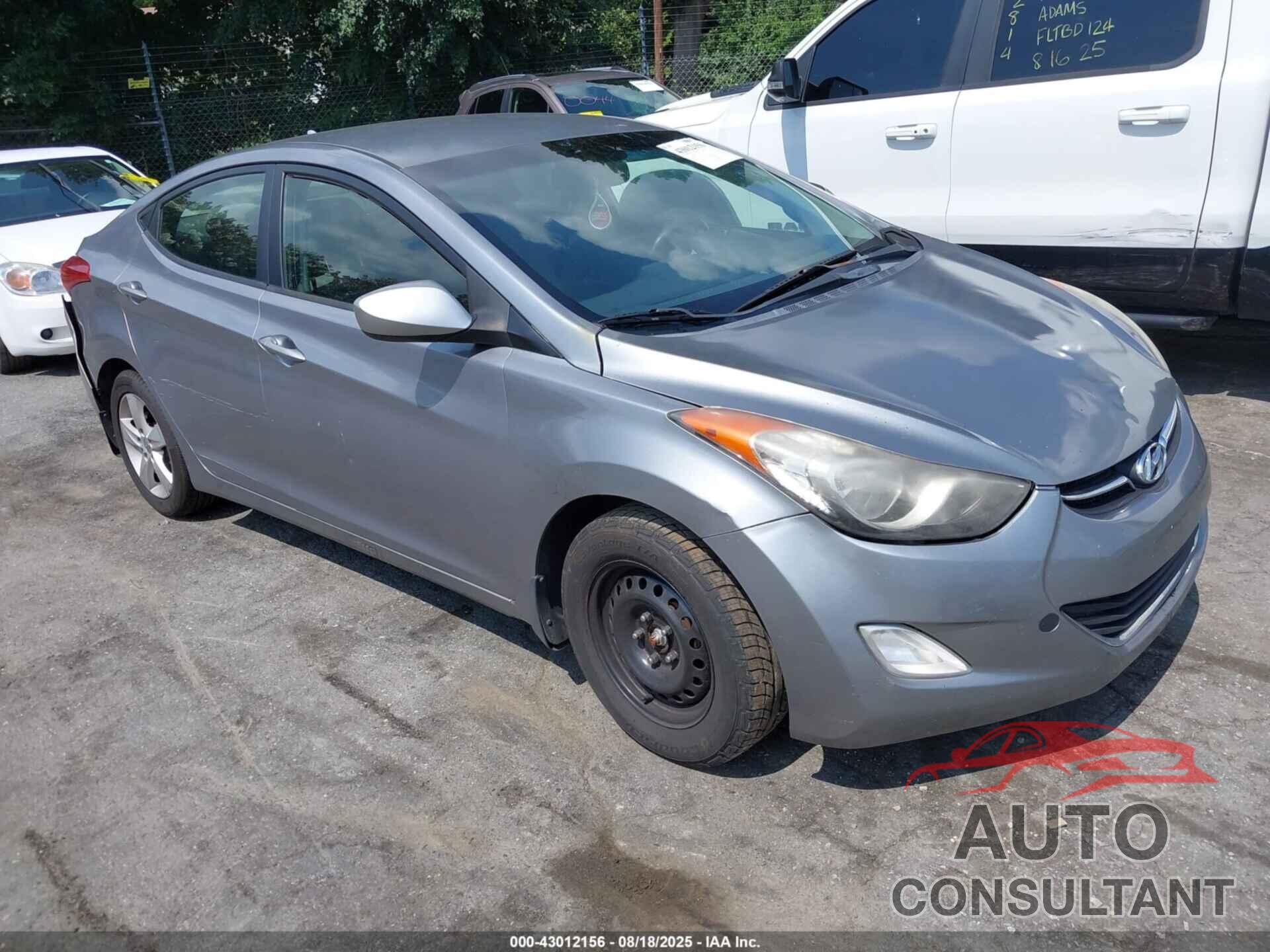 HYUNDAI ELANTRA 2012 - KMHDH4AE9CU383263