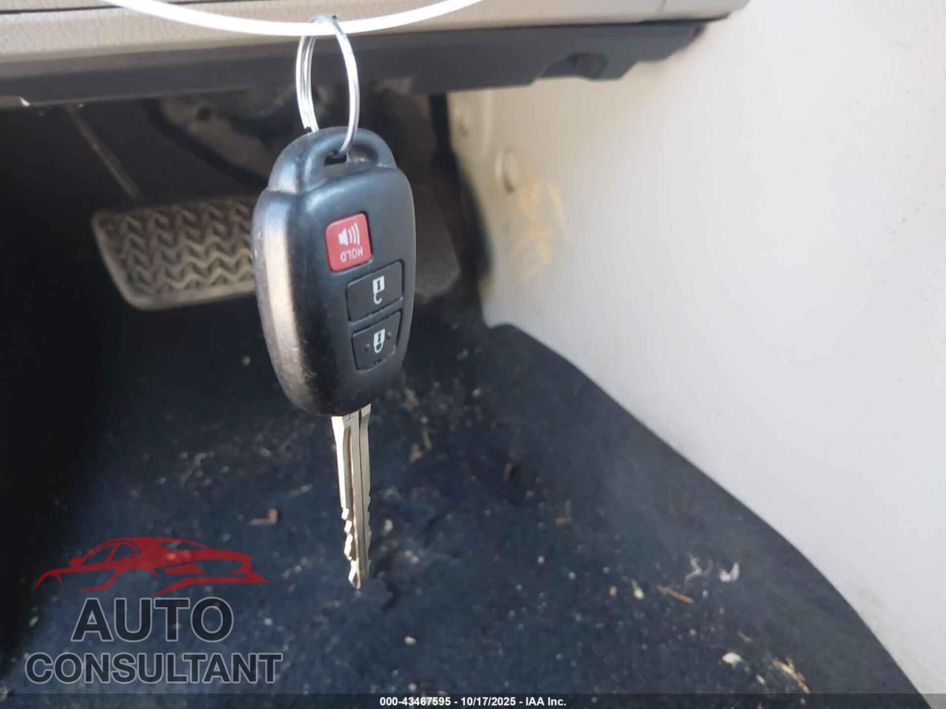 TOYOTA HIGHLANDER 2018 - 5TDBZRFH3JS498564