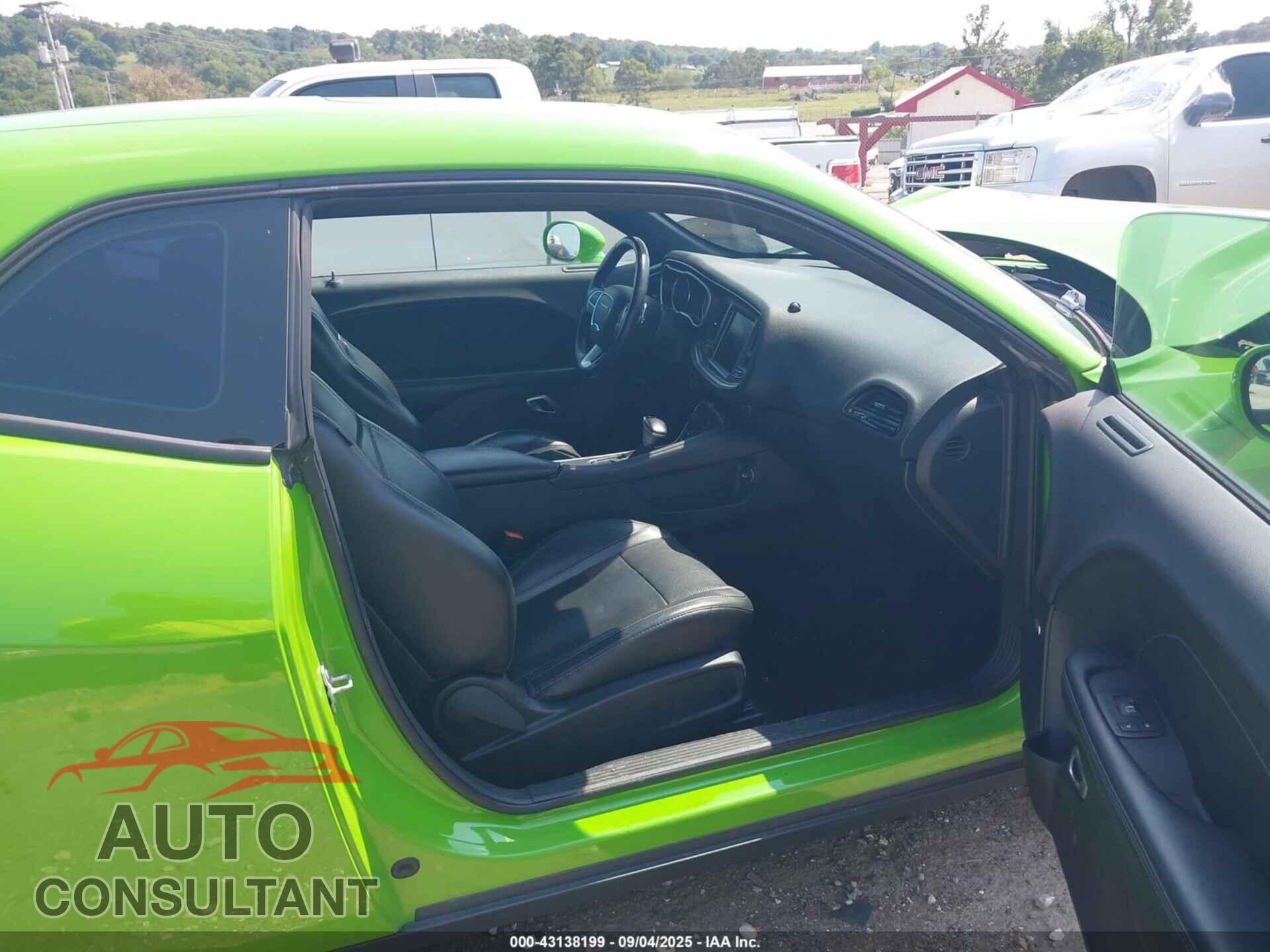 DODGE CHALLENGER 2017 - 2C3CDZGGXHH574674