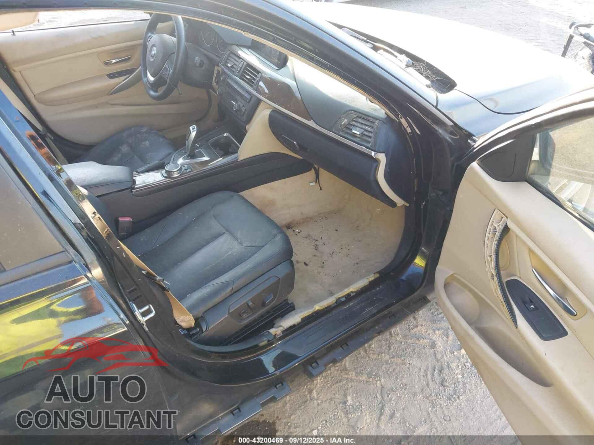 BMW 328I 2013 - WBA3A5C51DF601318
