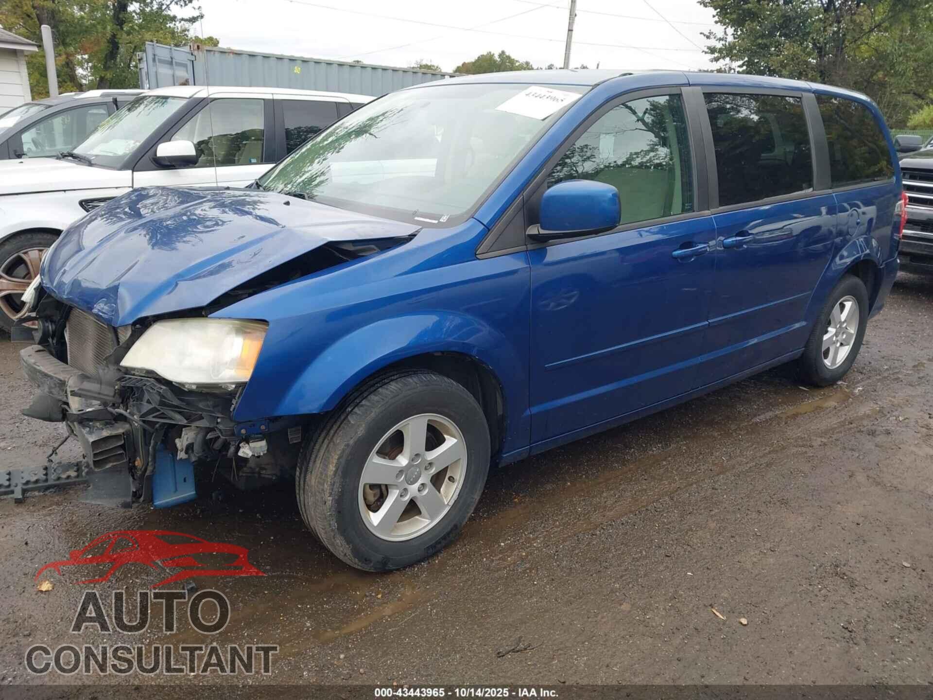 DODGE GRAND CARAVAN 2011 - 2D4RN3DG1BR674591