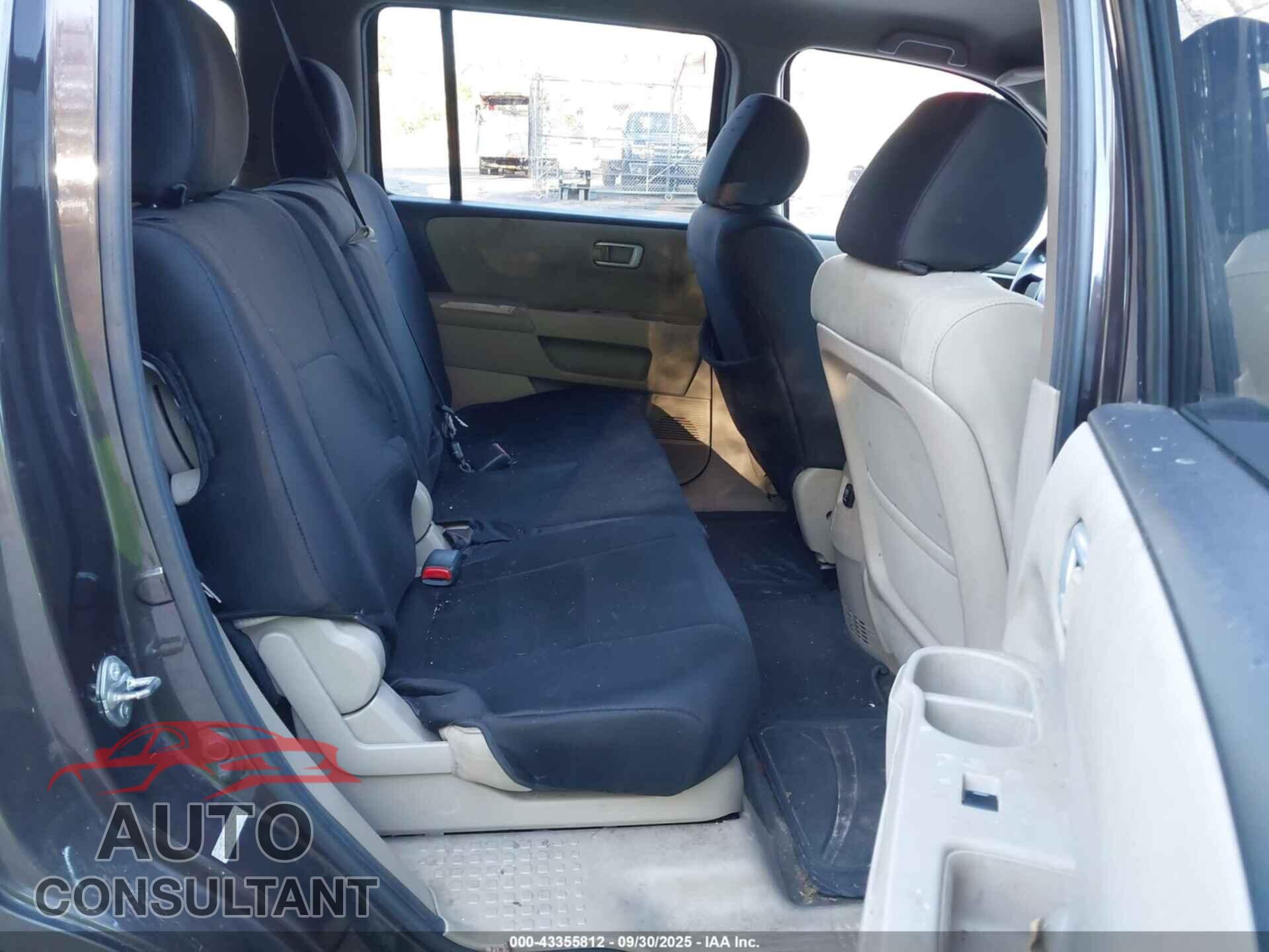HONDA PILOT 2012 - 5FNYF3H26CB018663