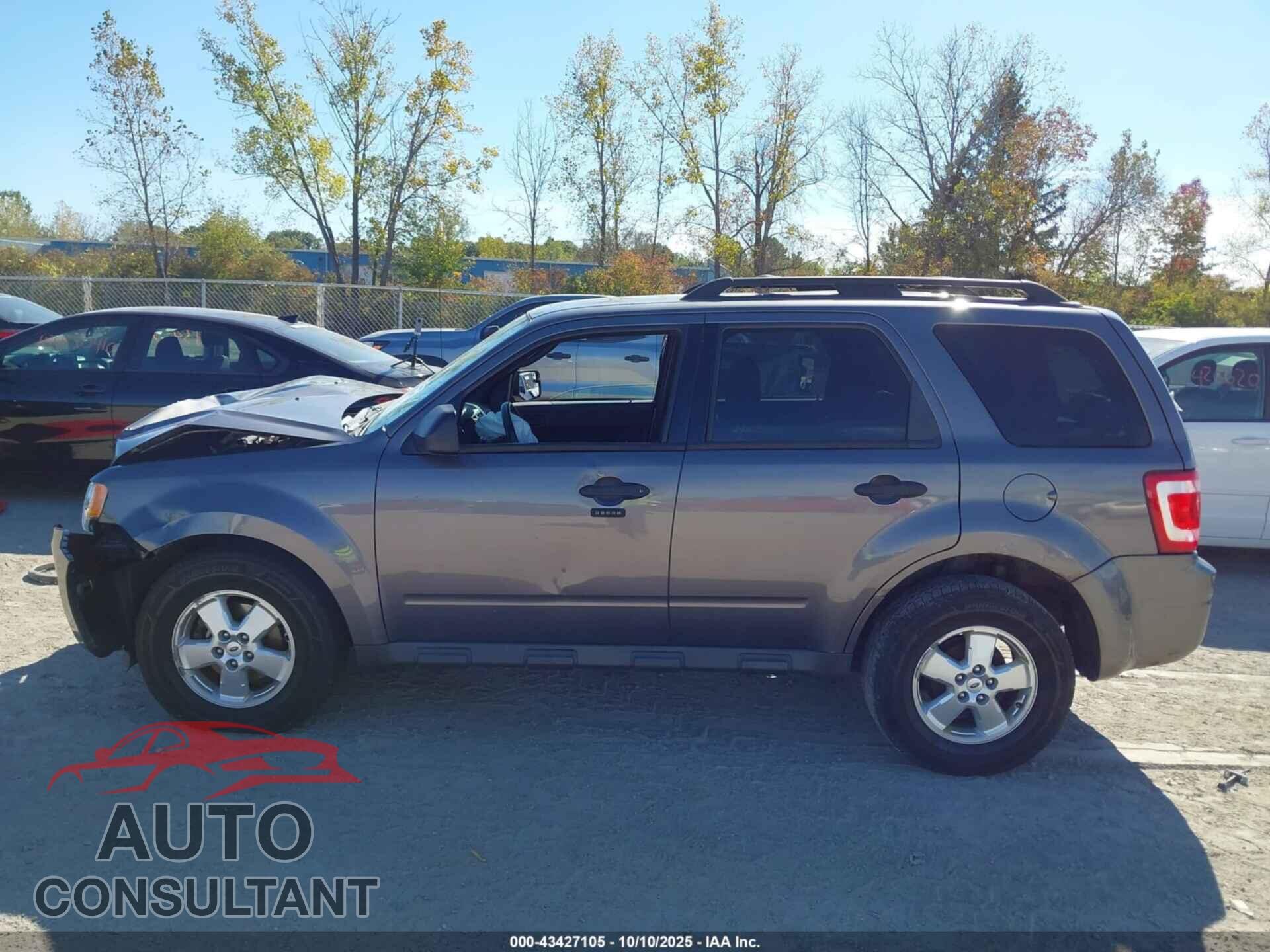 FORD ESCAPE 2010 - 1FMCU0D75AKB93403