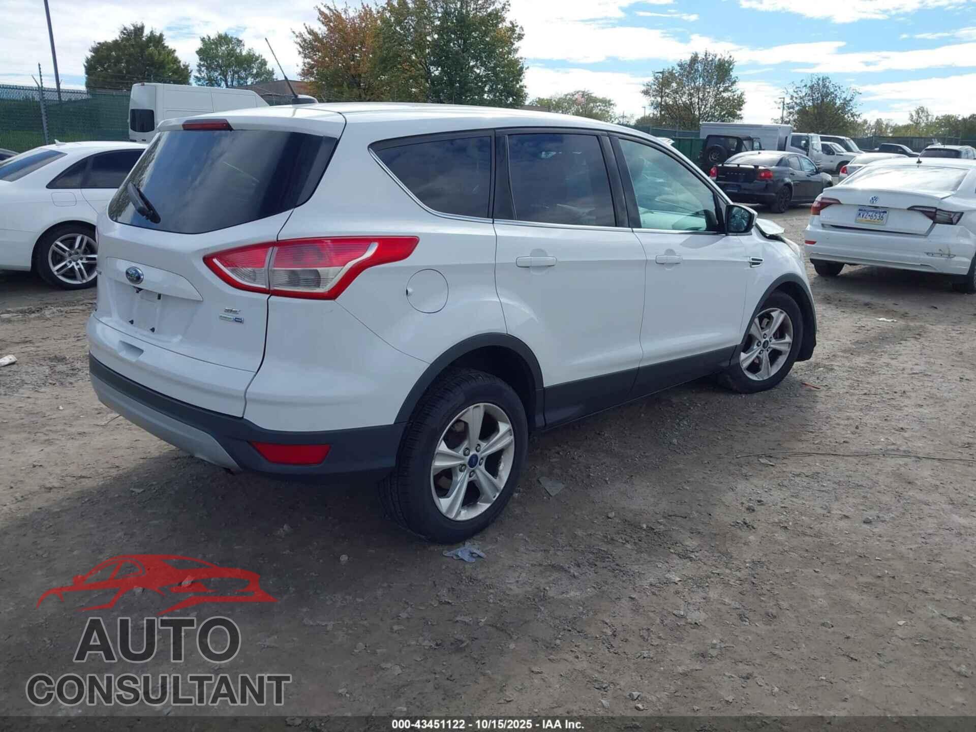 FORD ESCAPE 2014 - 1FMCU9G97EUD58816