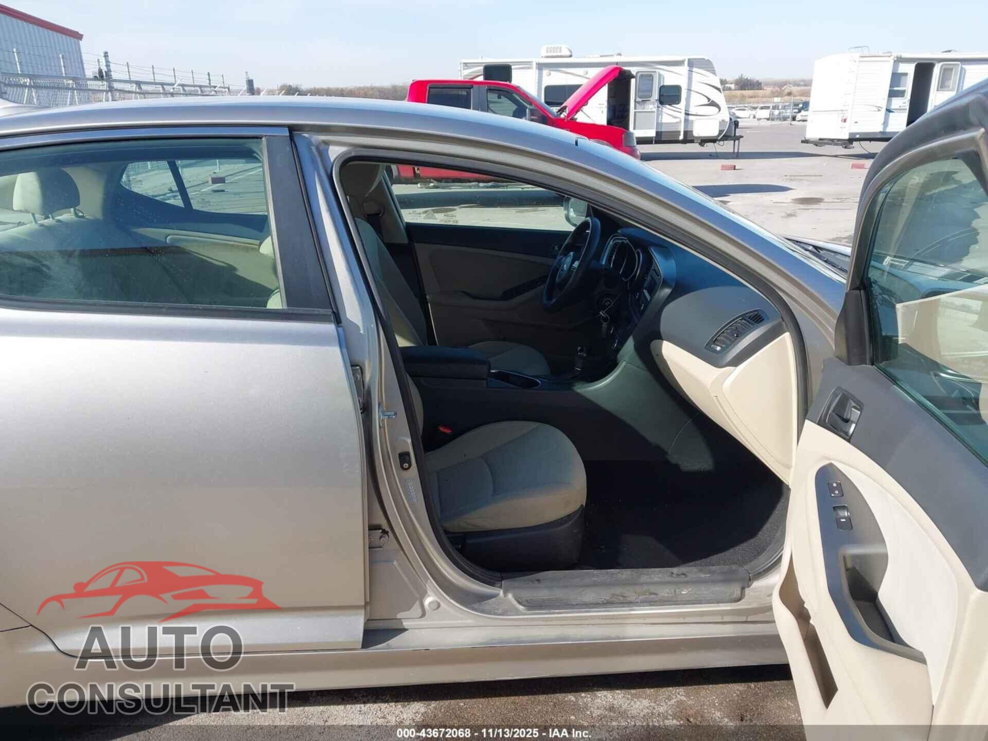 KIA OPTIMA 2014 - KNAGM4A73E5453042