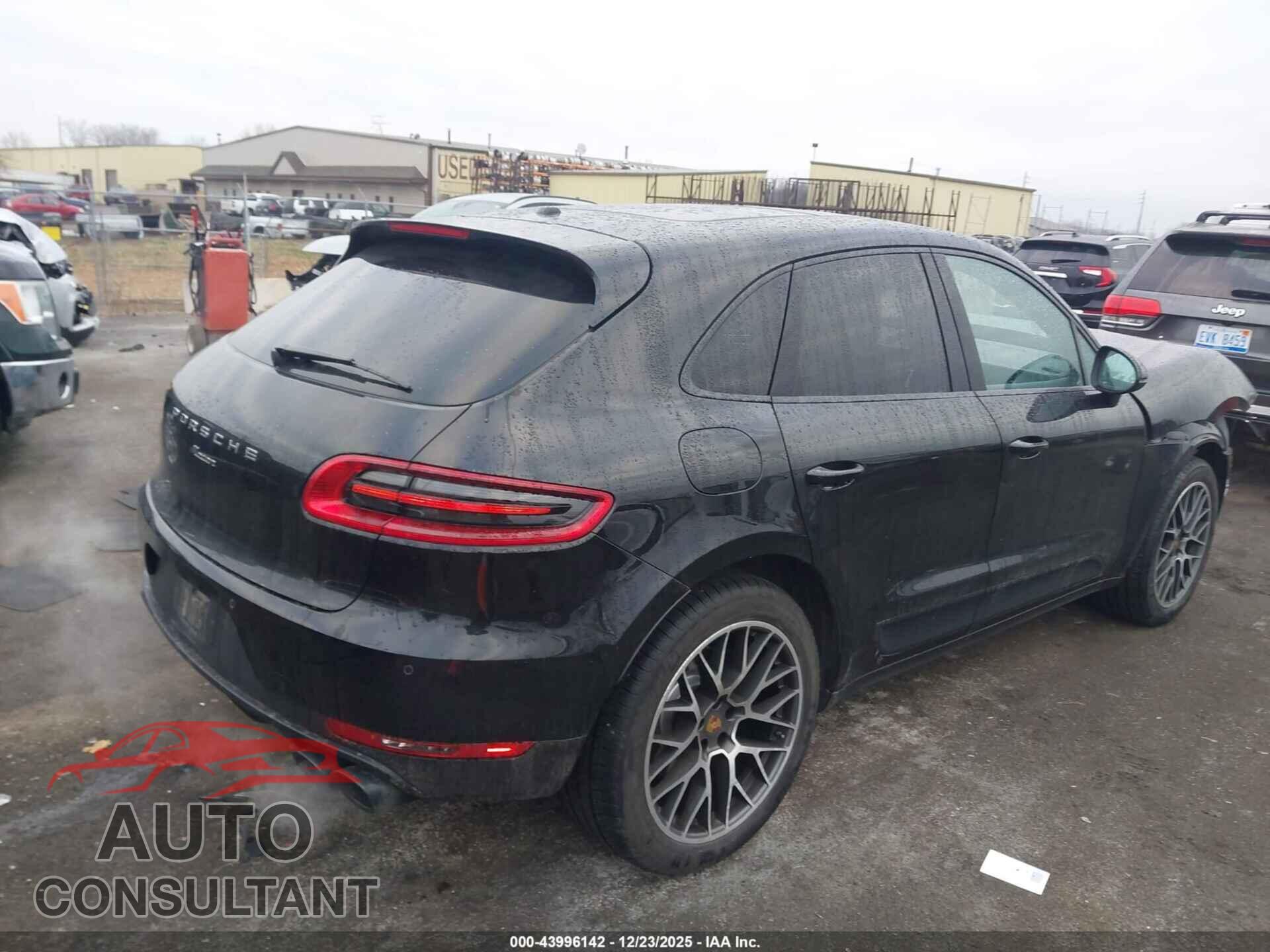 PORSCHE MACAN 2018 - WP1AA2A53JLB12880