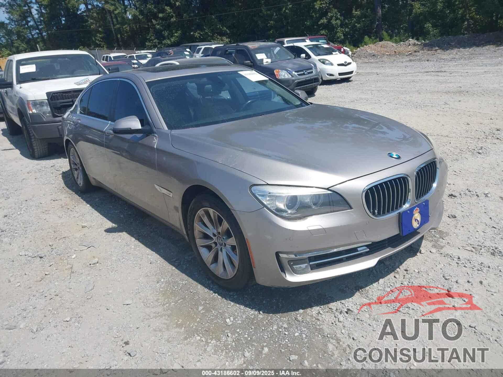 BMW 740LI 2014 - WBAYF4C55ED281905