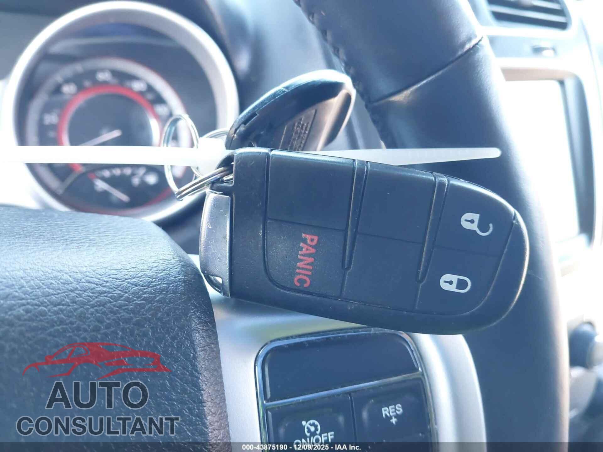DODGE JOURNEY 2015 - 3C4PDCBB9FT708696