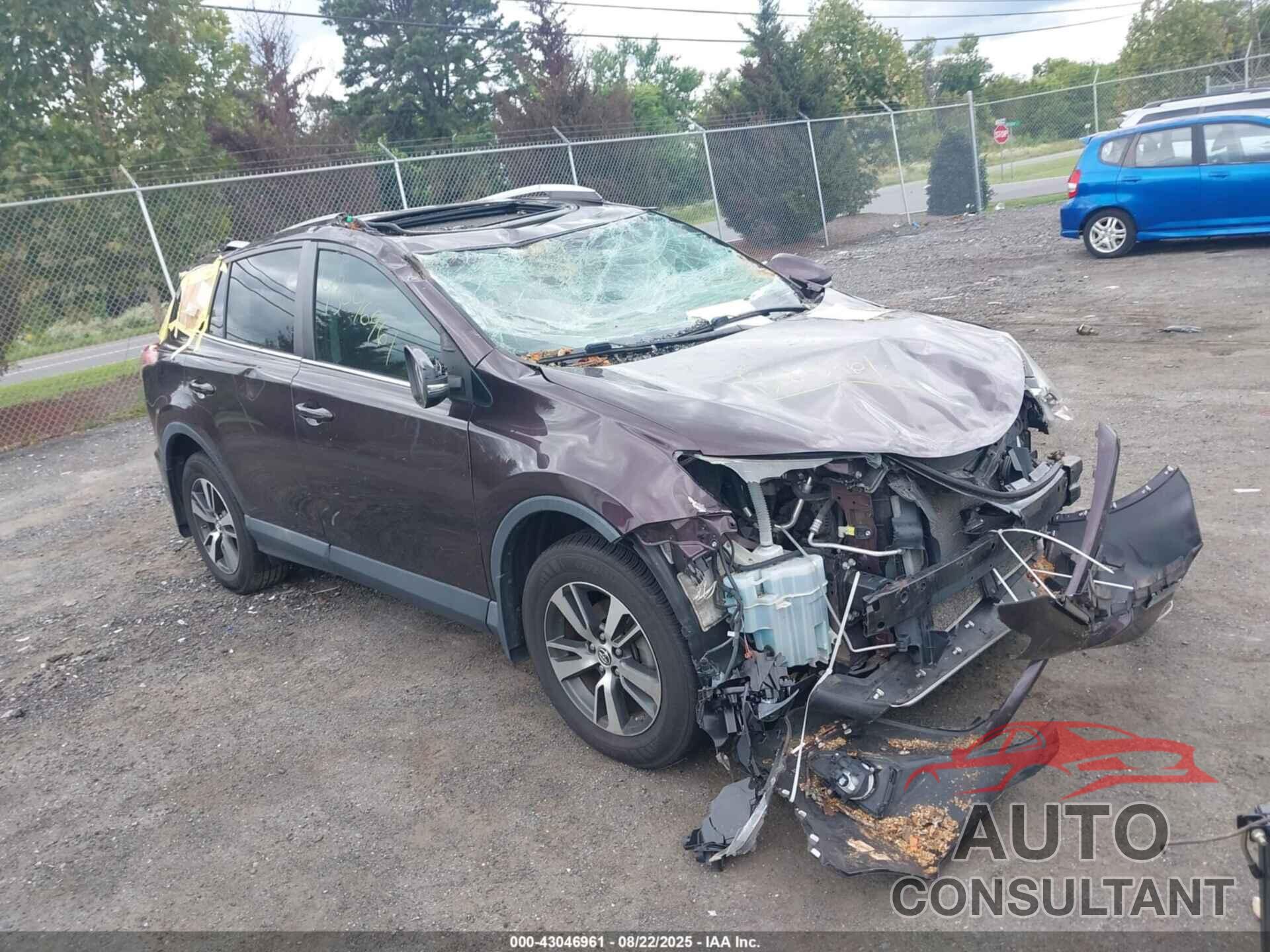 TOYOTA RAV4 2016 - 2T3RFREV5GW514222