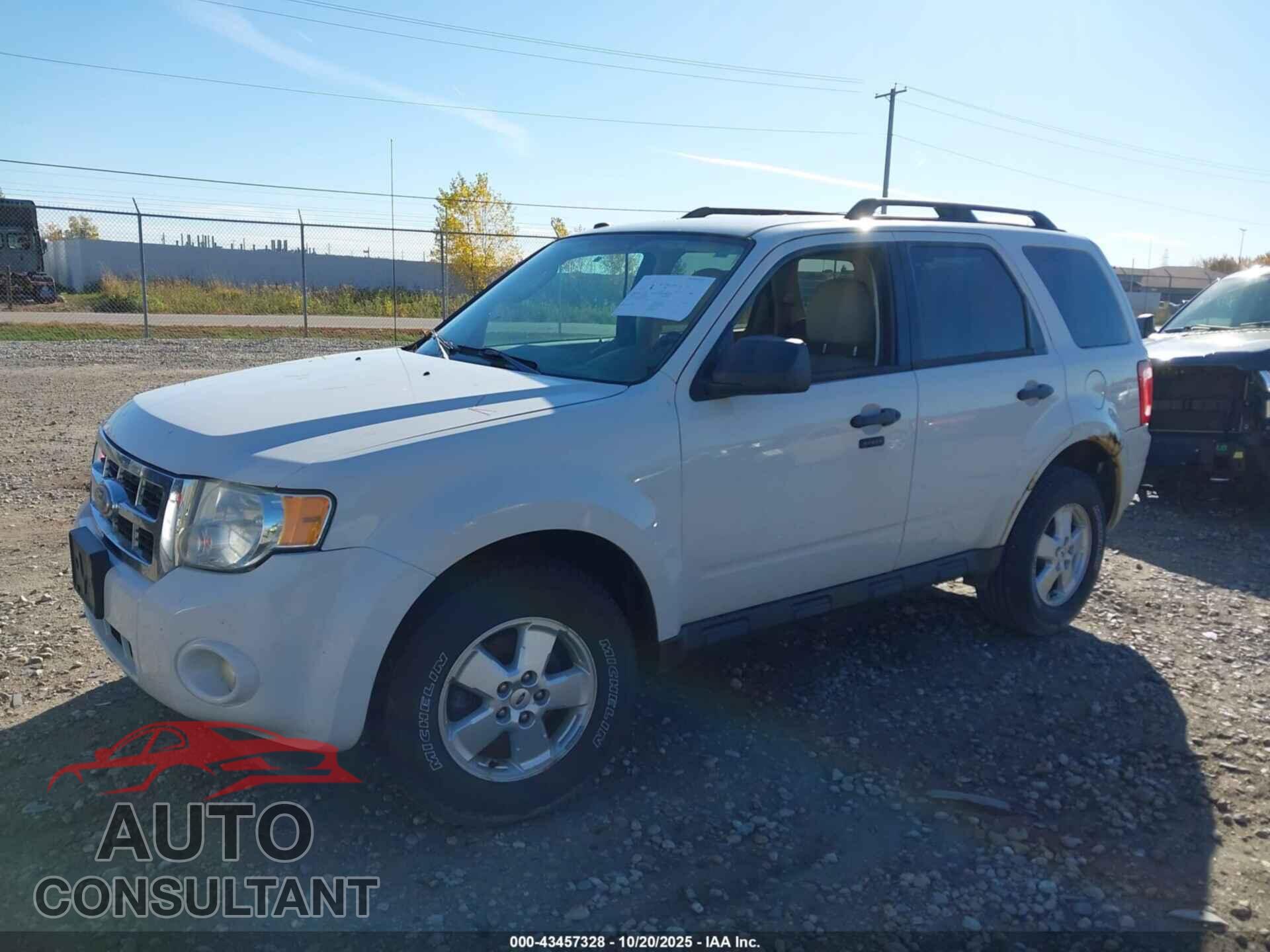 FORD ESCAPE 2010 - 1FMCU9D78AKB95523