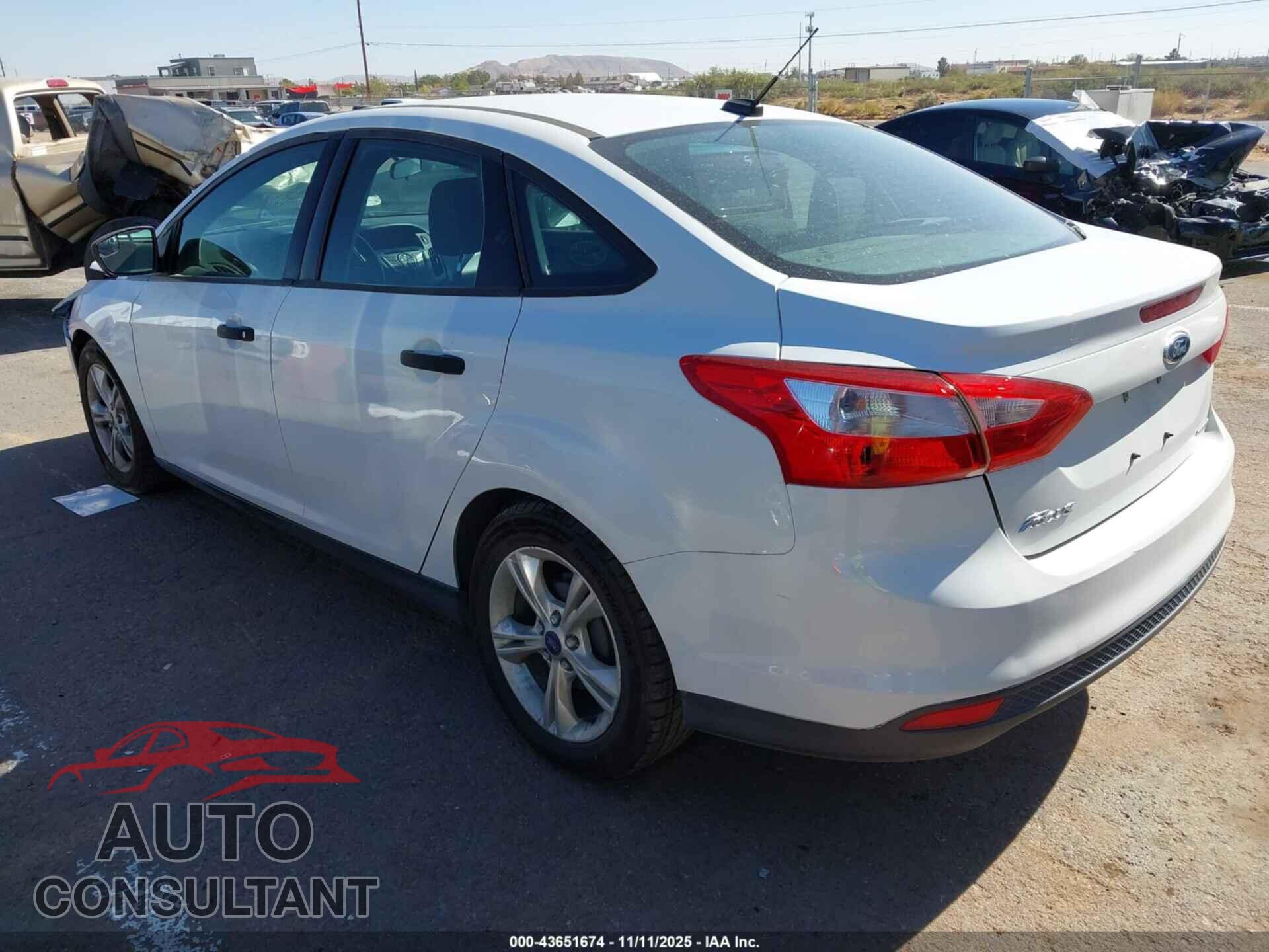 FORD FOCUS 2014 - 1FADP3E2XEL200565
