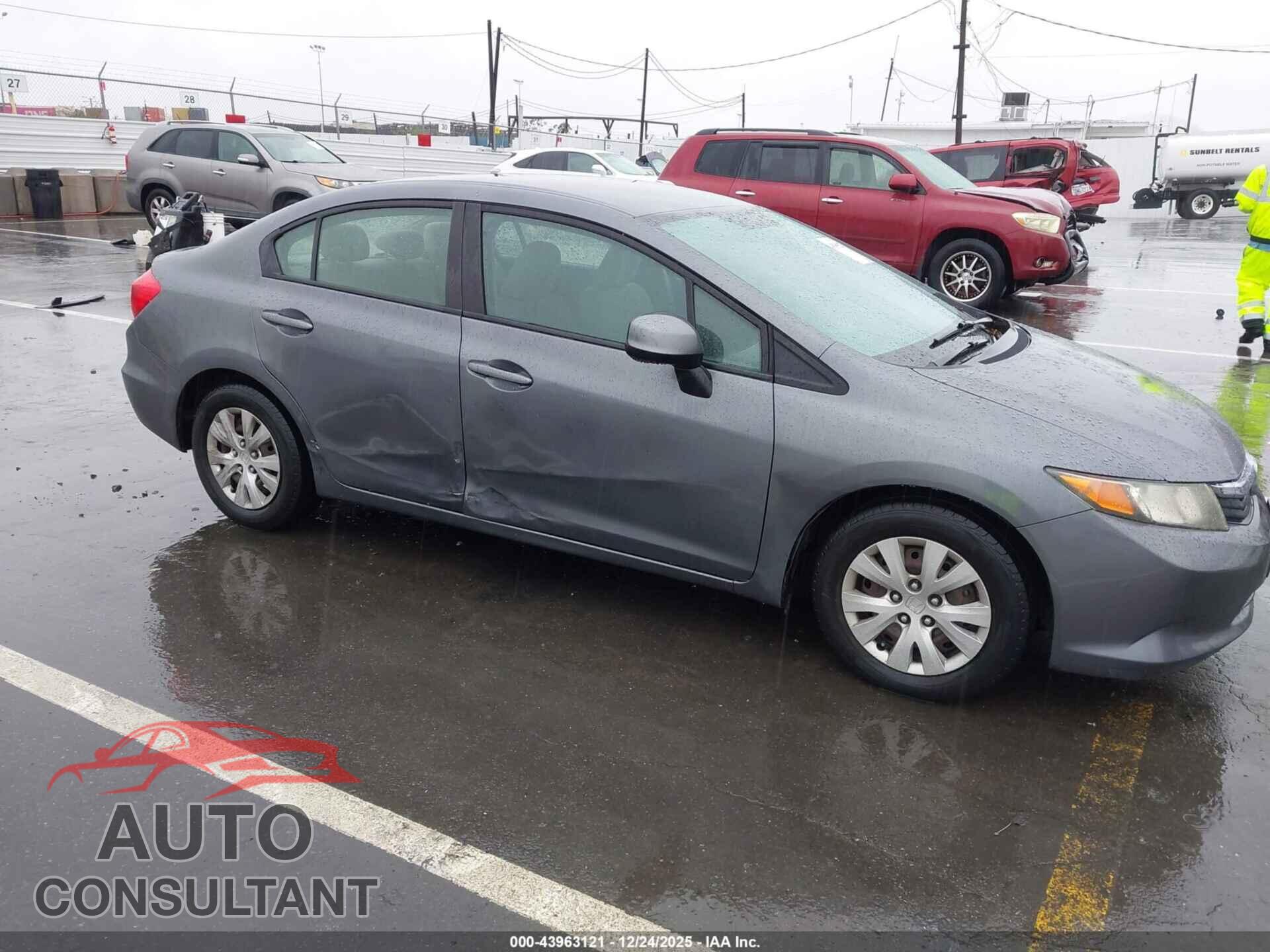 HONDA CIVIC 2012 - 19XFB2F51CE335671