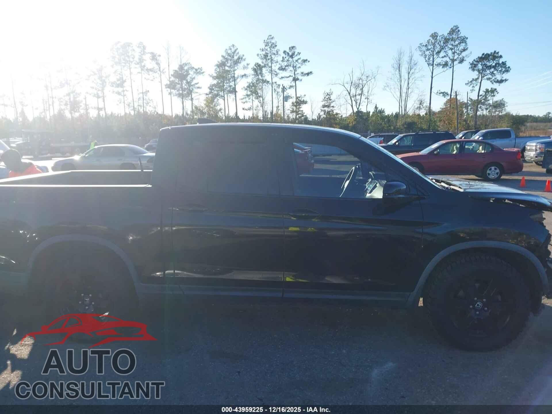 HONDA RIDGELINE 2018 - 5FPYK3F87JB016945