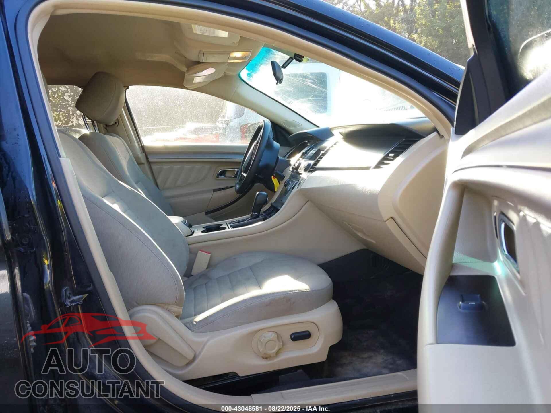 FORD TAURUS 2015 - 1FAHP2D81FG184686
