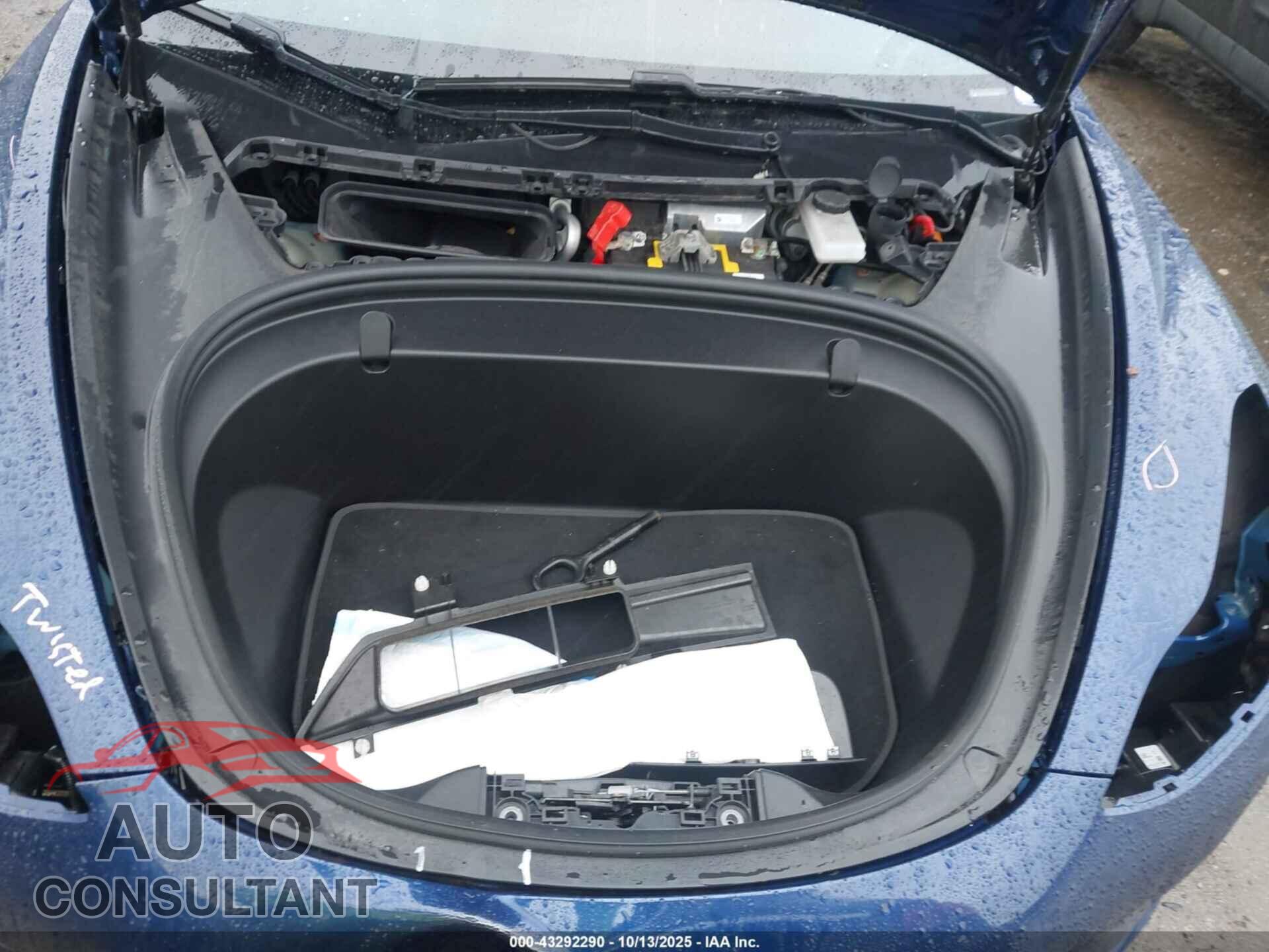 TESLA MODEL 3 2019 - 5YJ3E1EB2KF191388