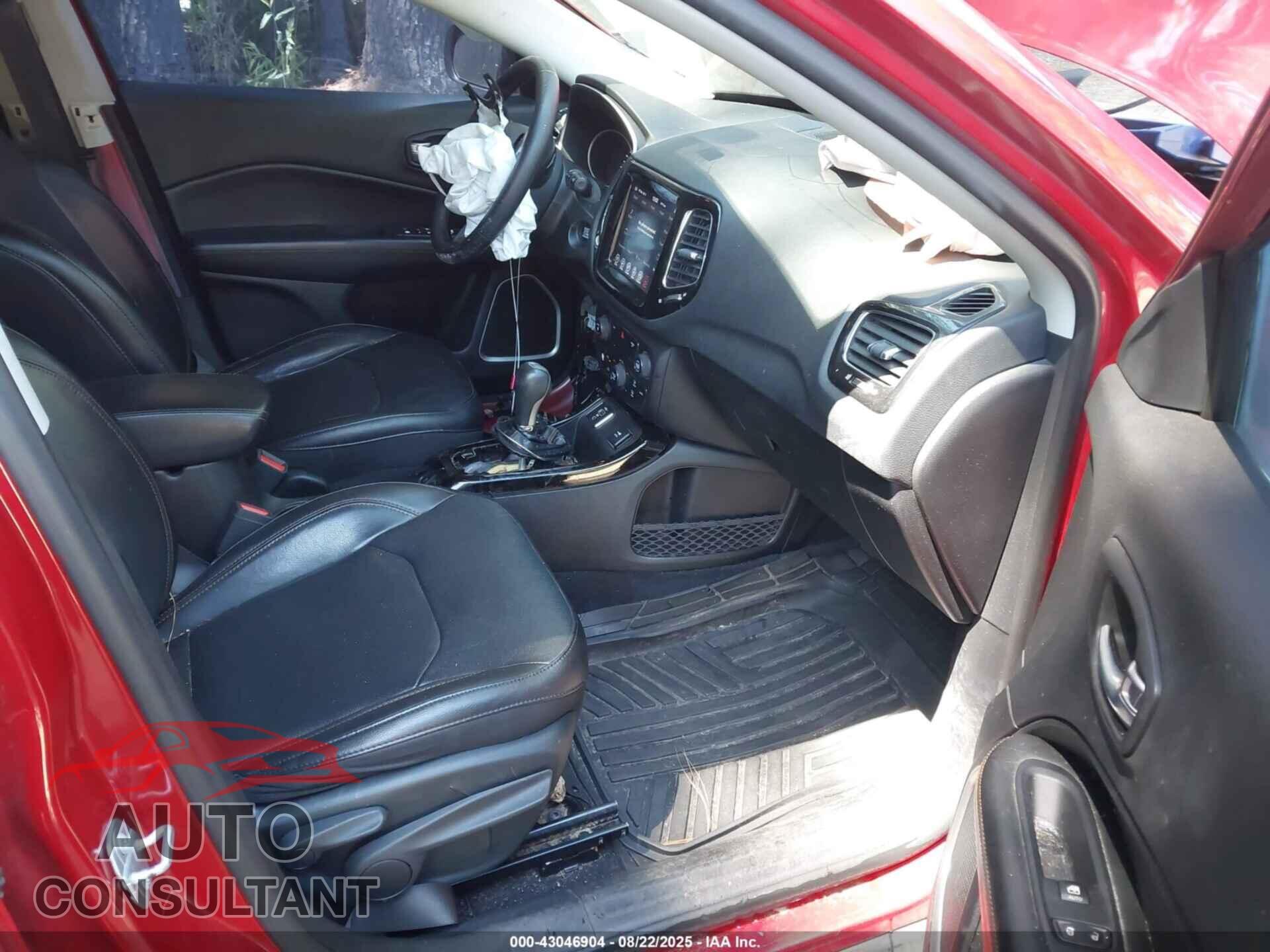 JEEP COMPASS 2019 - 3C4NJCCB7KT676288
