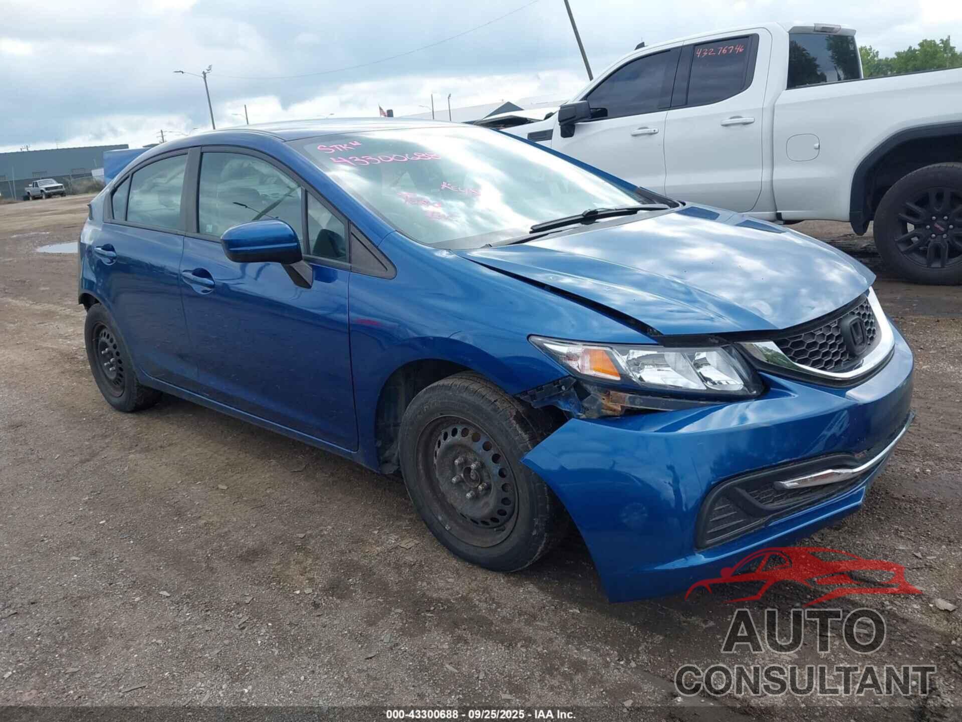 HONDA CIVIC 2015 - 2HGFB2F55FH554255
