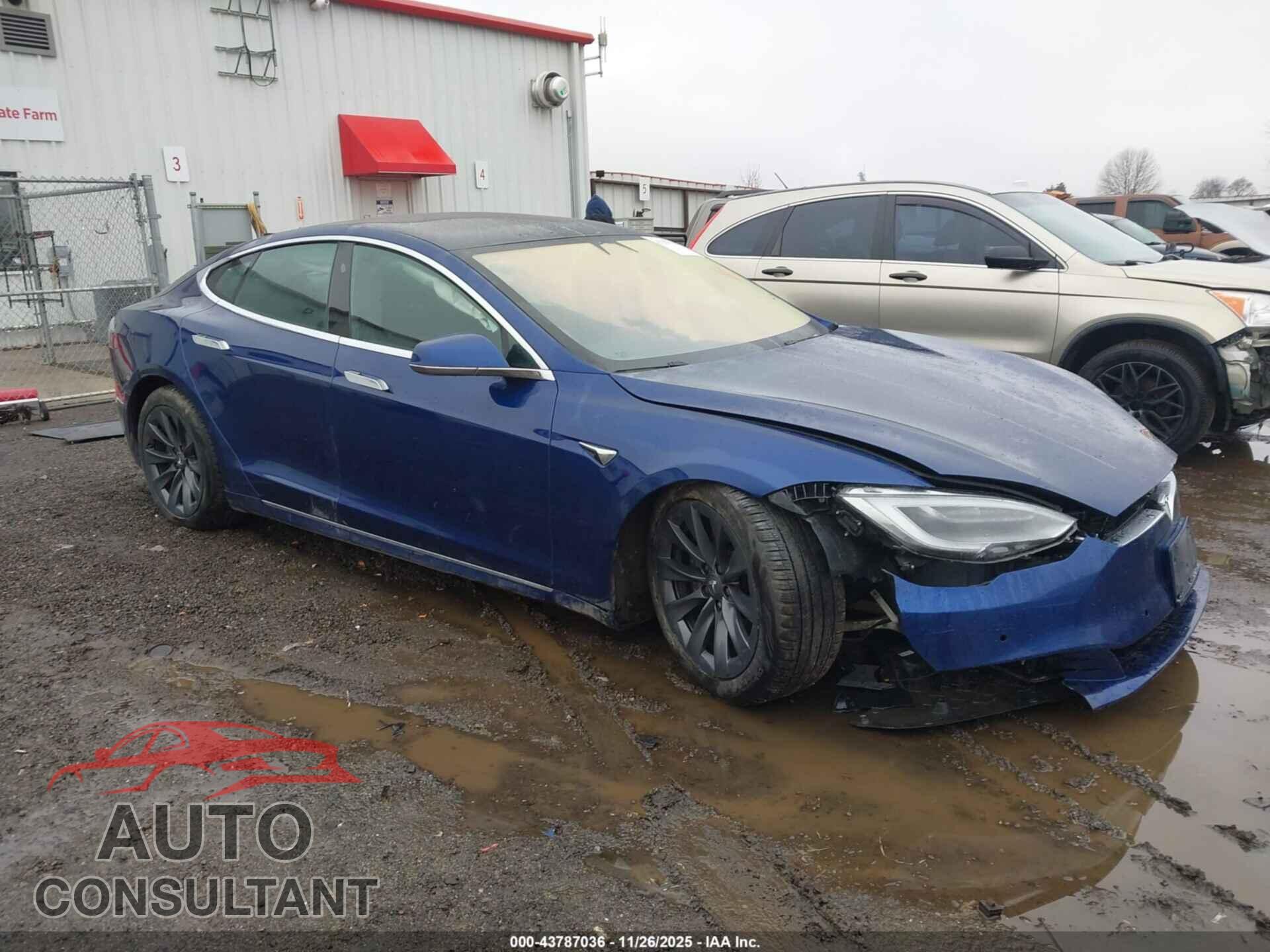 TESLA MODEL S 2020 - 5YJSA1E26LF415416