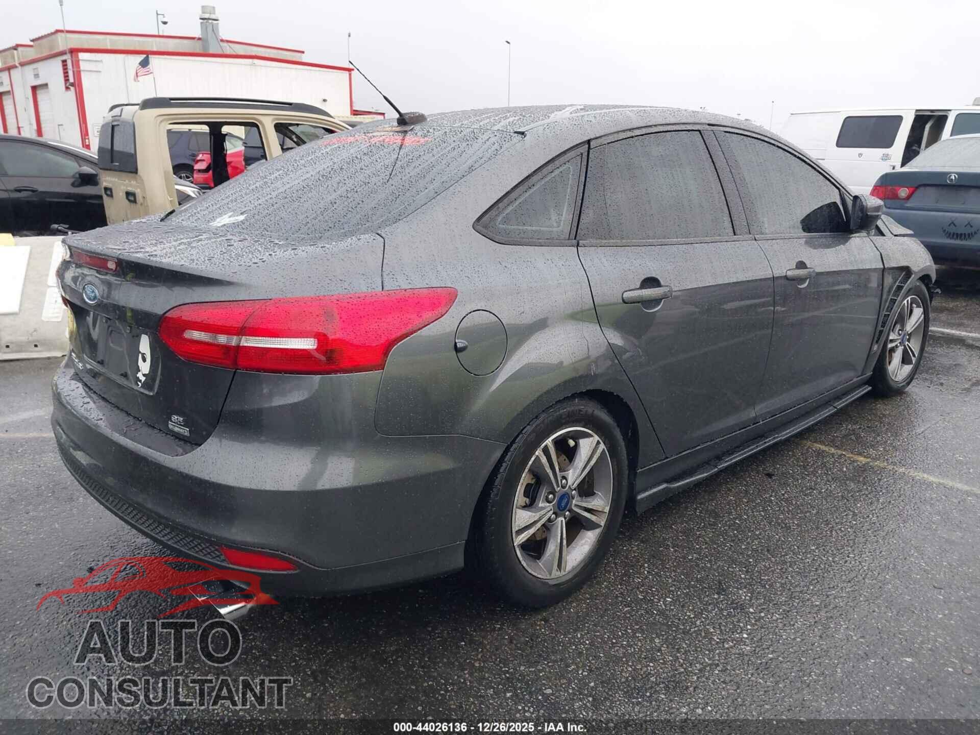 FORD FOCUS 2017 - 1FADP3FE5HL308332